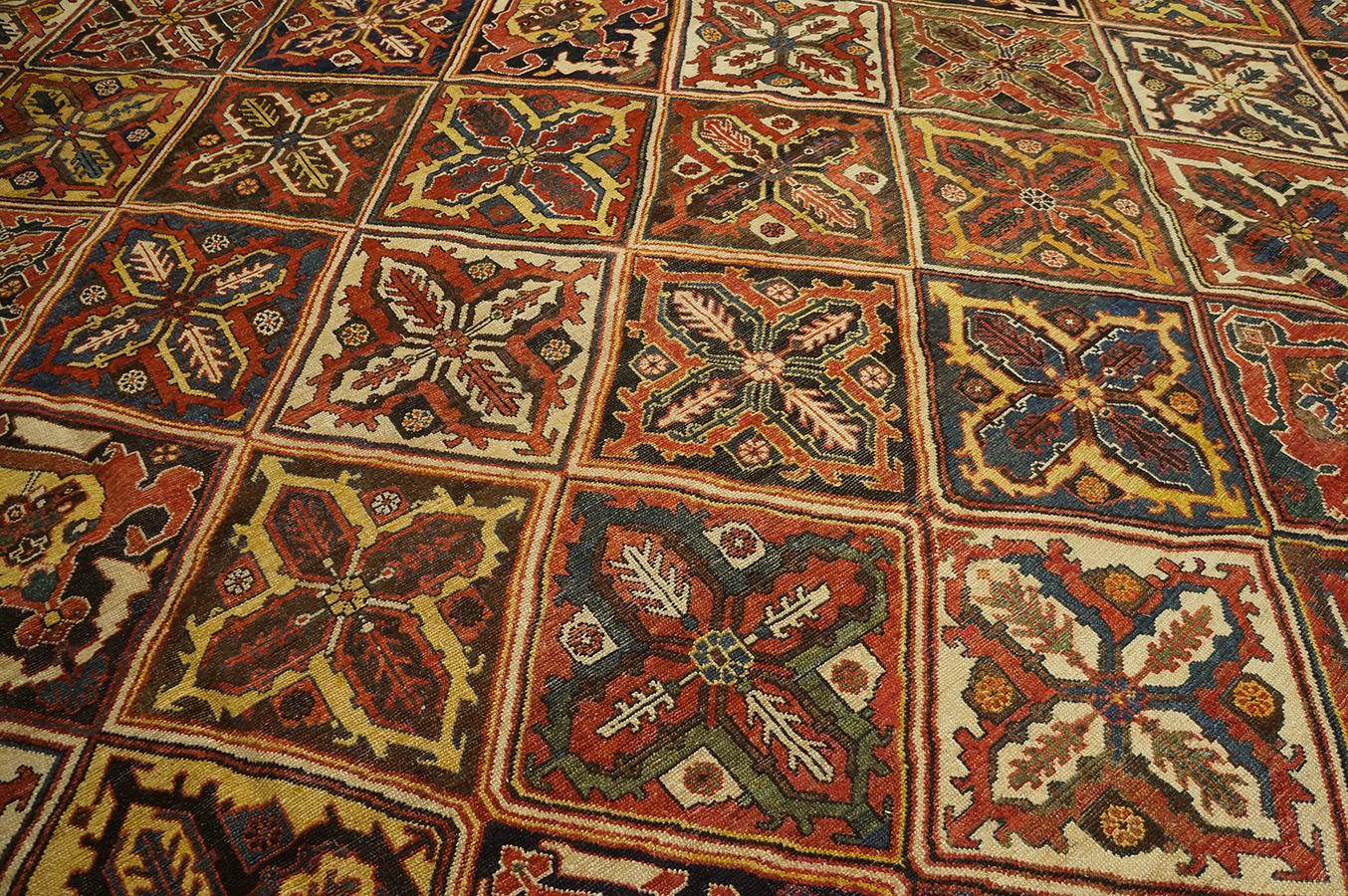 Hand-Knotted Early 20th Century S. Persian Bakhtiari Carpet ( 16'6