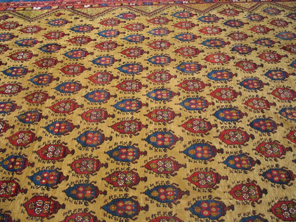 Wool 19th Century Persian Bakhtiari Carpet ( 11'10