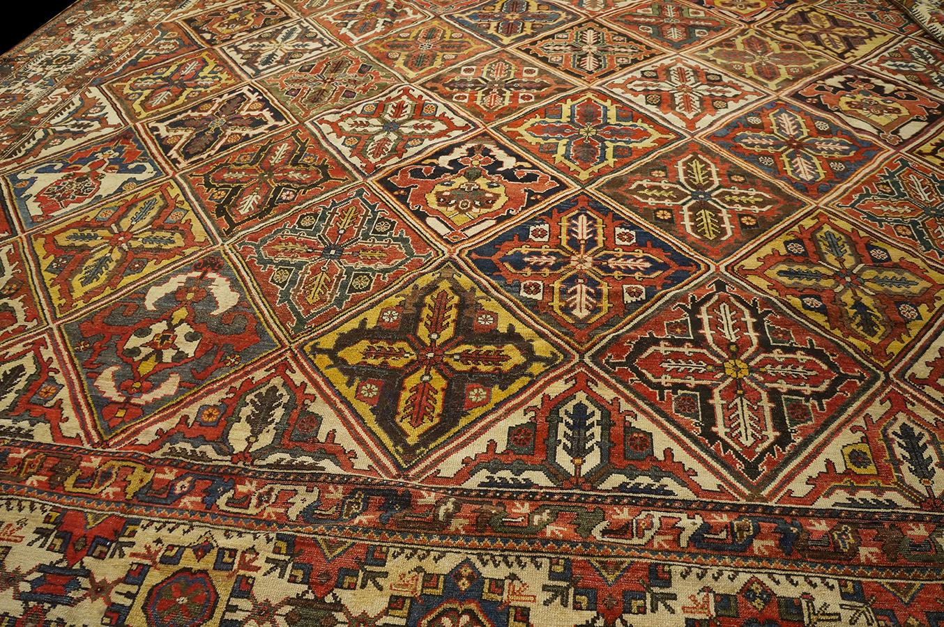 Late 19th Century Early 20th Century S. Persian Bakhtiari Carpet ( 16'6