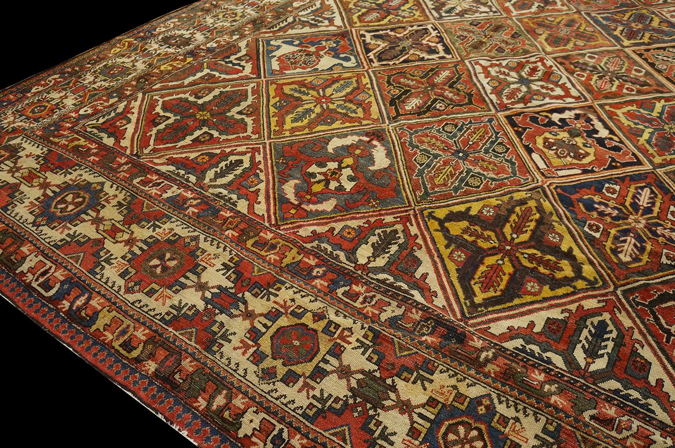 Wool Early 20th Century S. Persian Bakhtiari Carpet ( 16'6