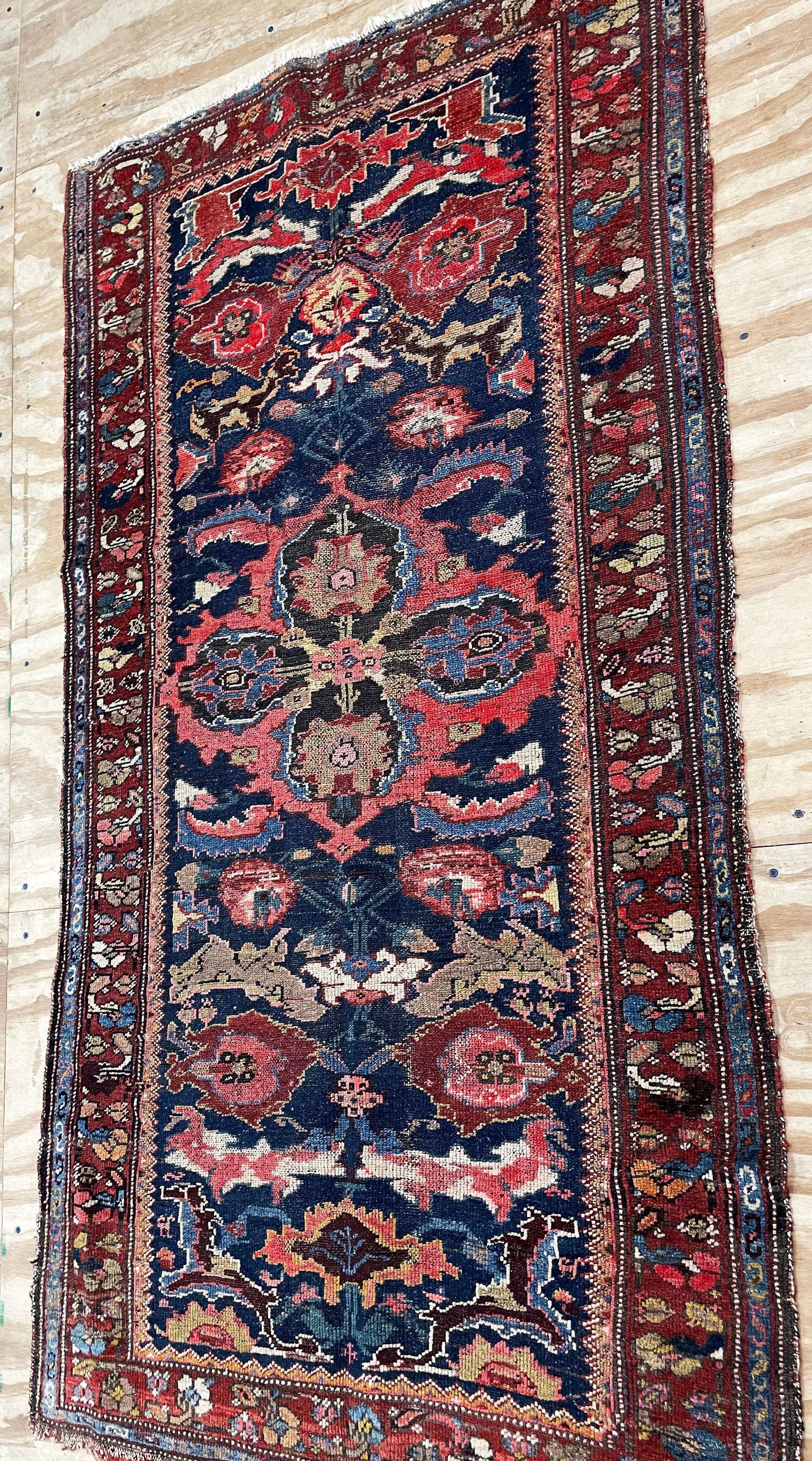 20th Century Antique Persian Bakhtiari Rug, Most Attractive Design   For Sale