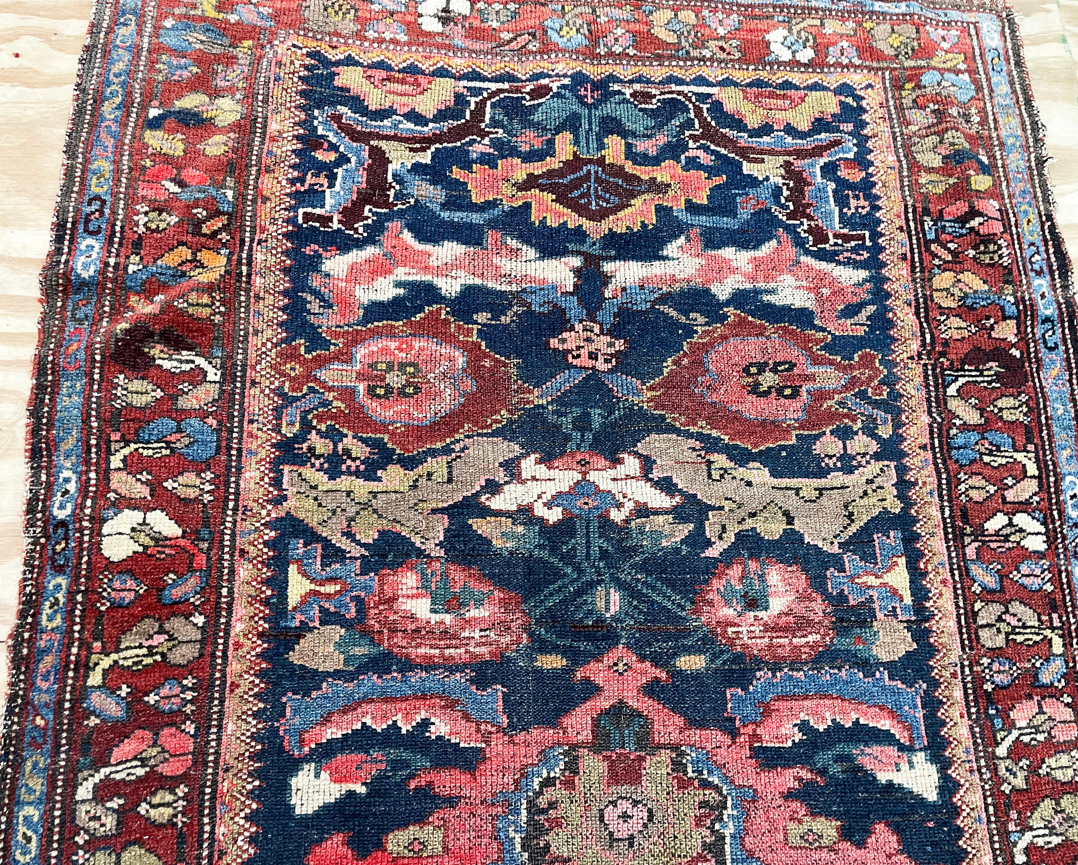 Wool Antique Persian Bakhtiari Rug, Most Attractive Design   For Sale