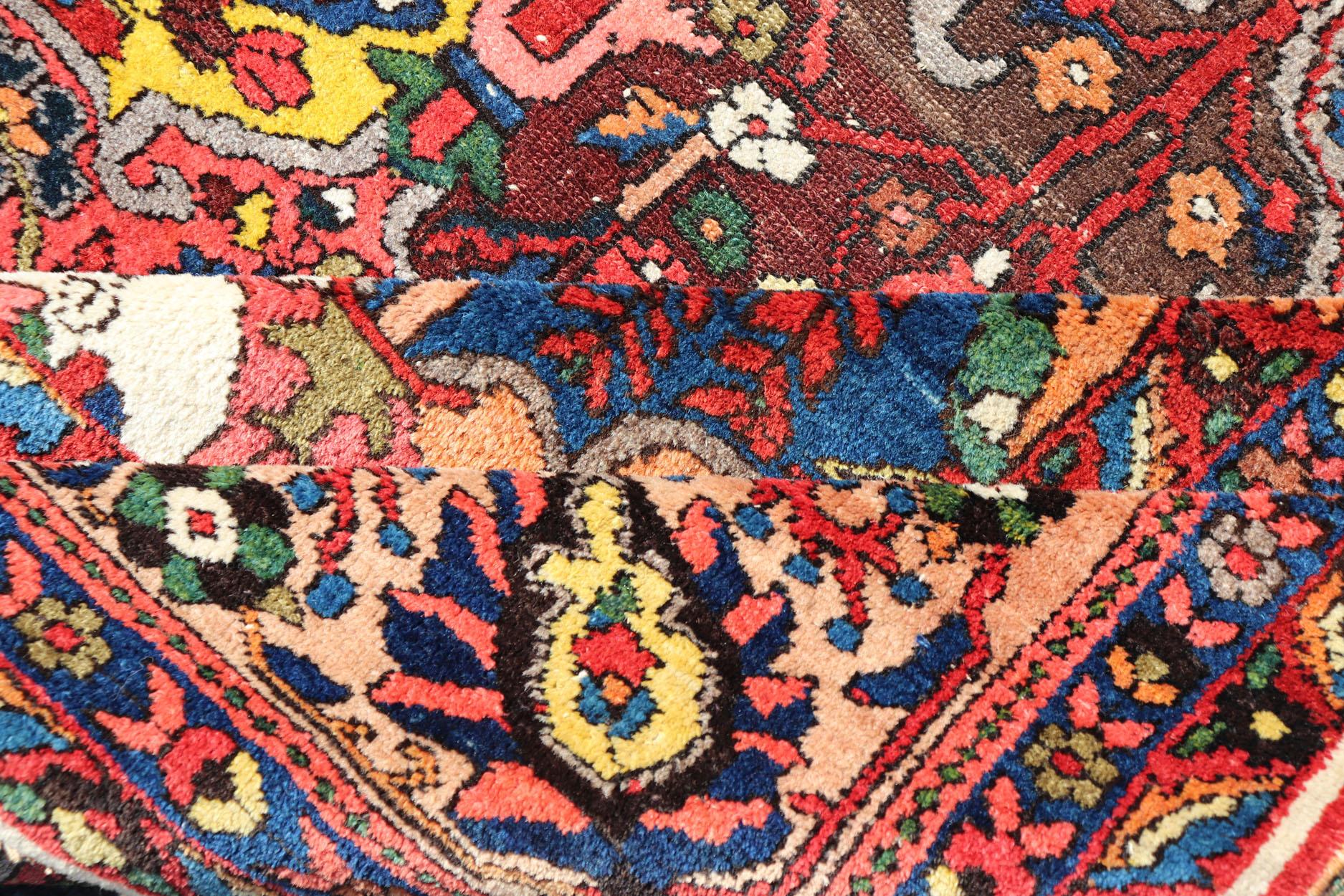 Antique Persian Bakhtiari Rug with Diamond Garden Design in Multicolor For Sale 10