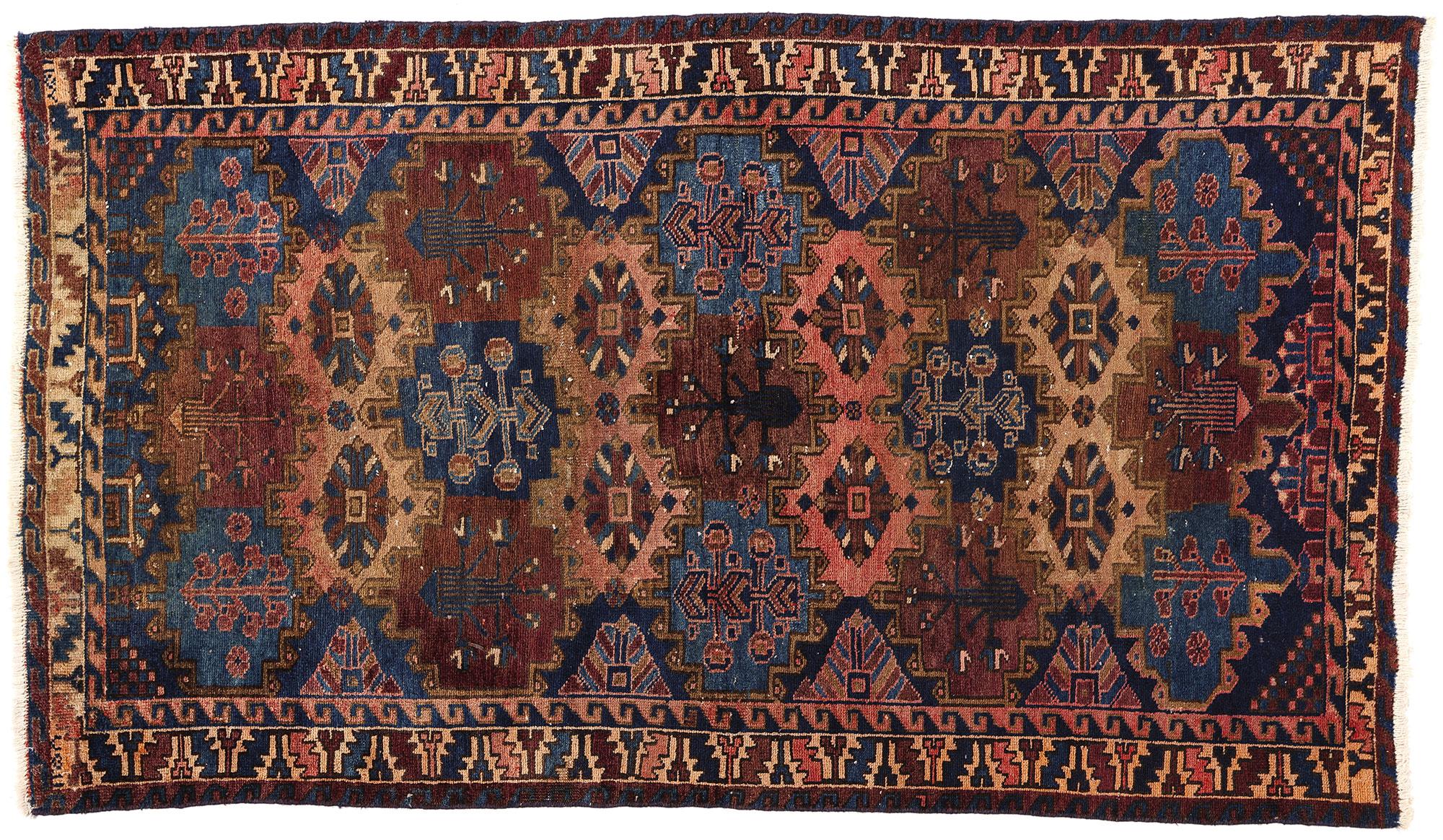 Antiker persischer Bakhtiari-Teppich im frühviktorianischen Stil im Angebot 2