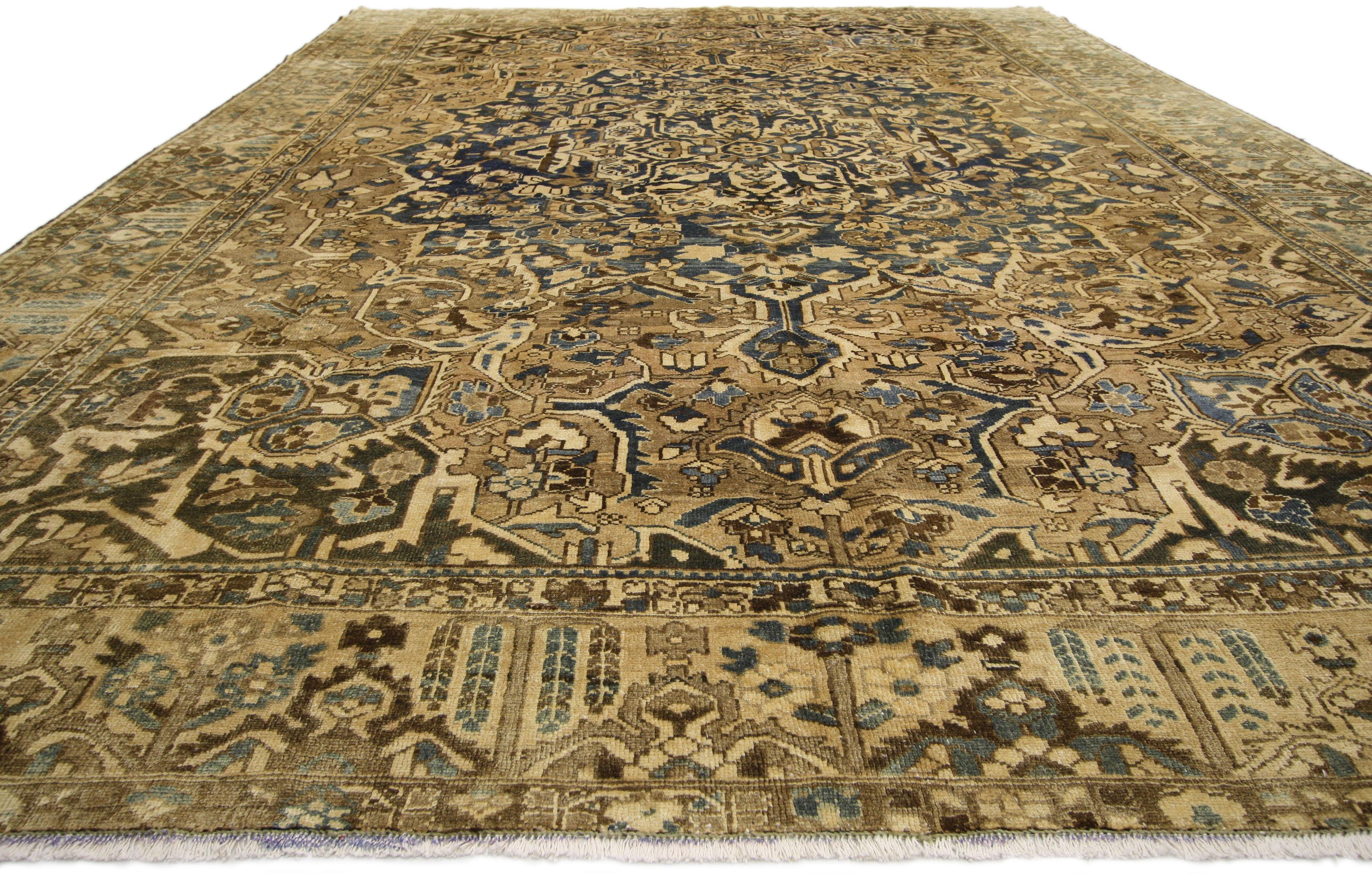 Mid-Century Modern Antique Persian Bakhtiari Rug with in Traditional Modern Style For Sale