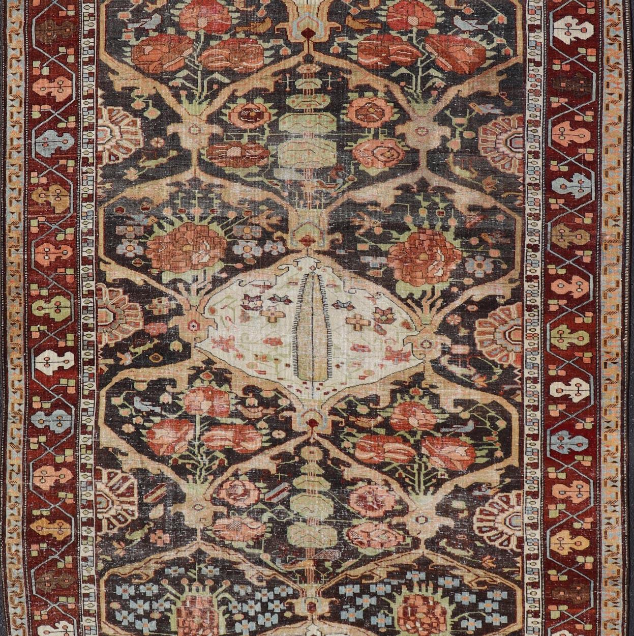 Malayer Antique Persian Bakhtiari Rug With Large Floral Medallion  7'0