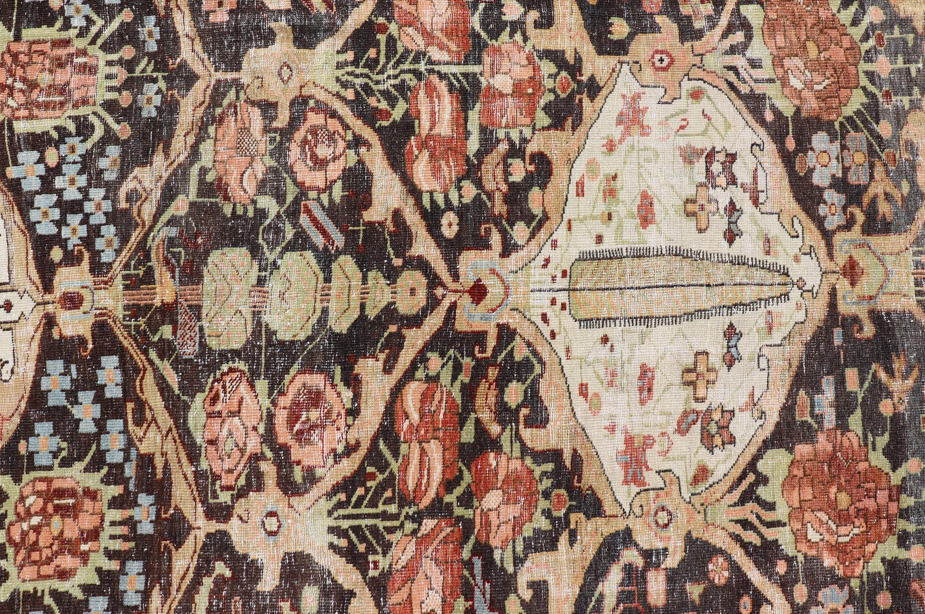 Wool Antique Persian Bakhtiari Rug With Large Floral Medallion  7'0
