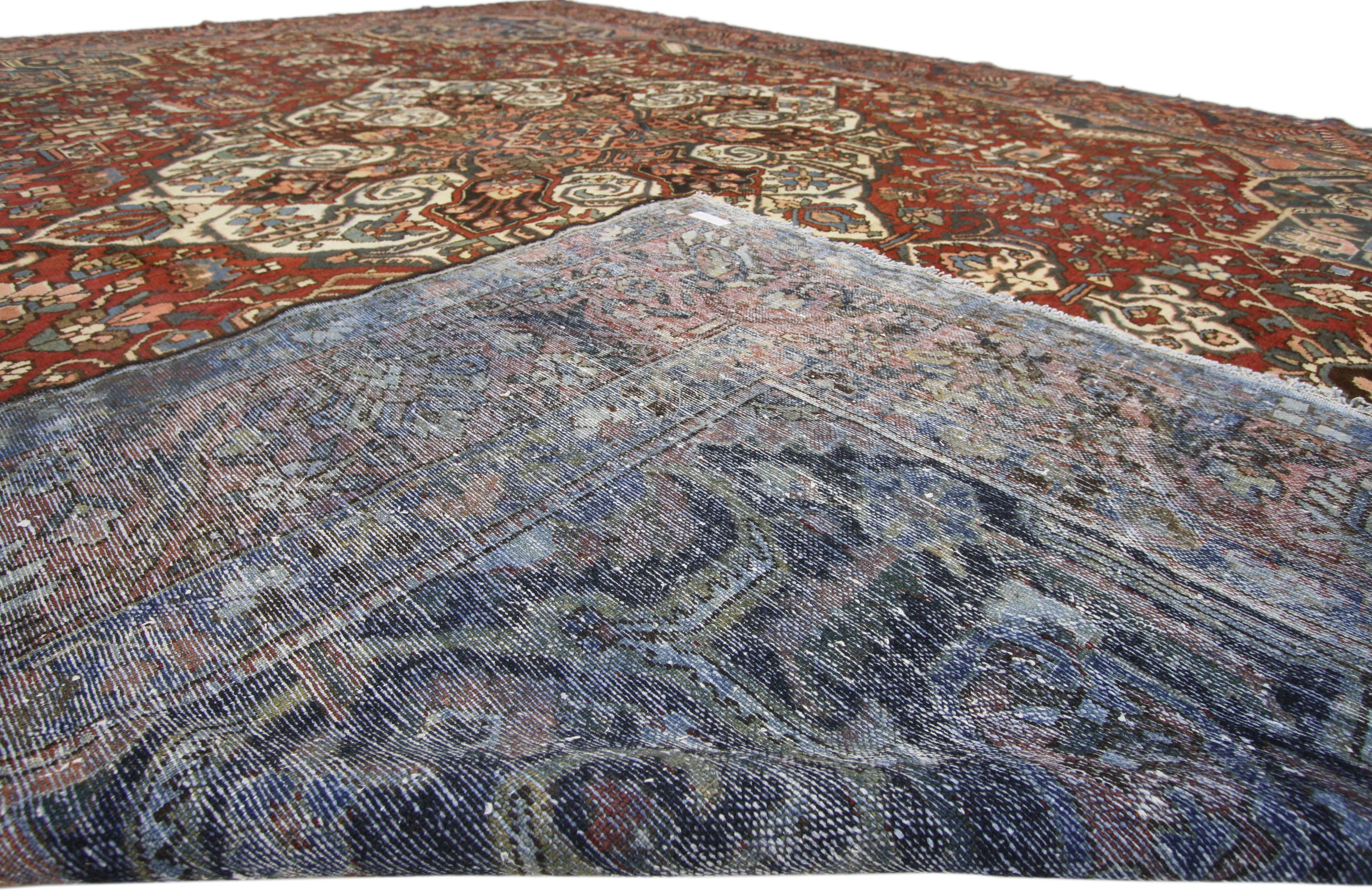 Antique Persian Bakhtiari Rug with Modern Traditional Style In Good Condition In Dallas, TX