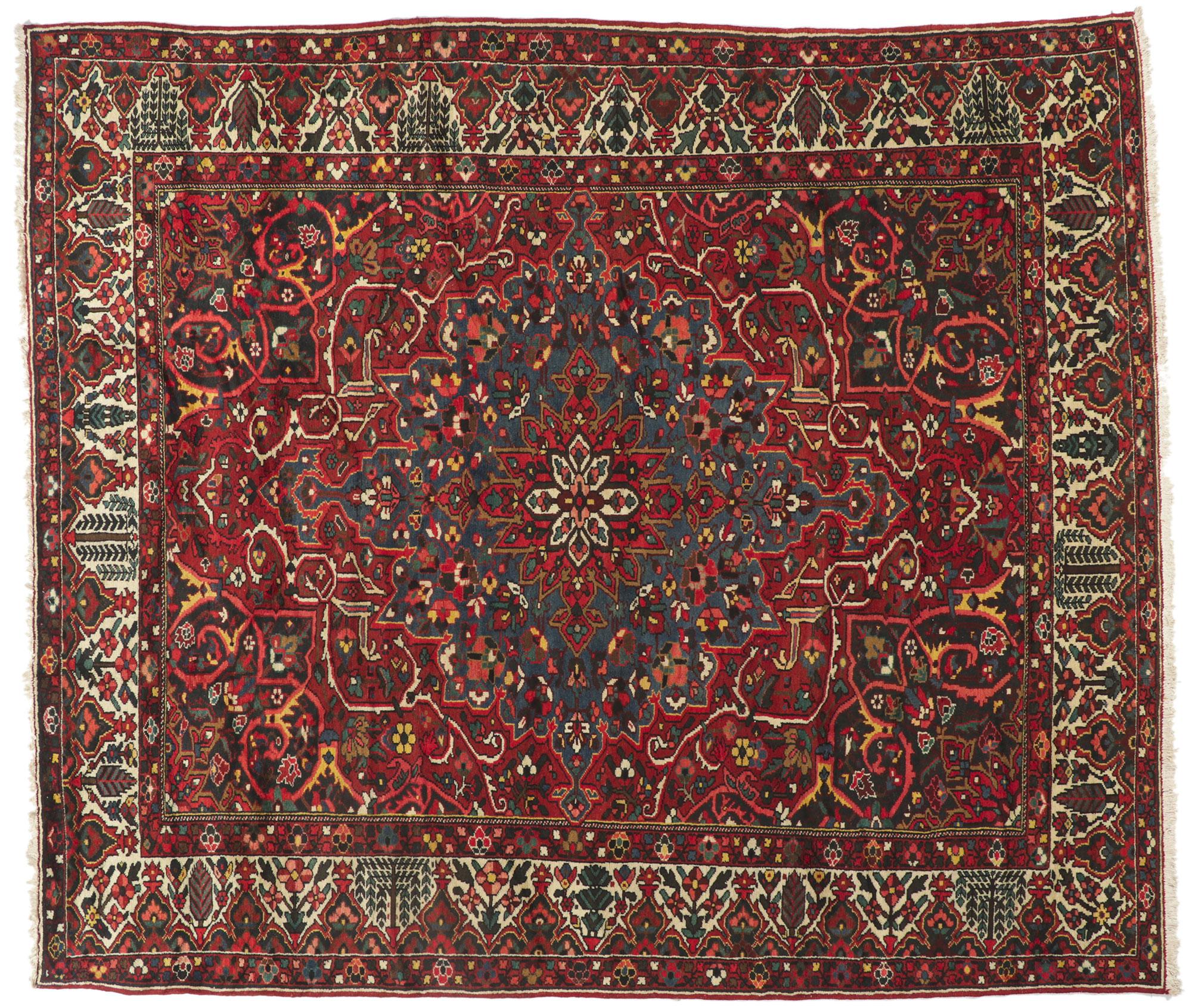 Antique Persian Bakhtiari Carpet with Traditional Style For Sale 2