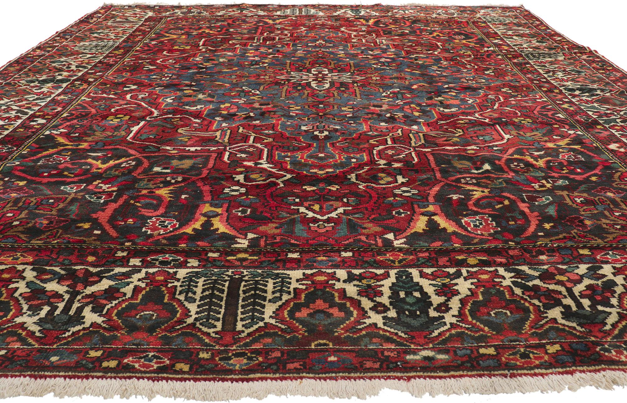 Hand-Knotted Antique Persian Bakhtiari Carpet with Traditional Style For Sale