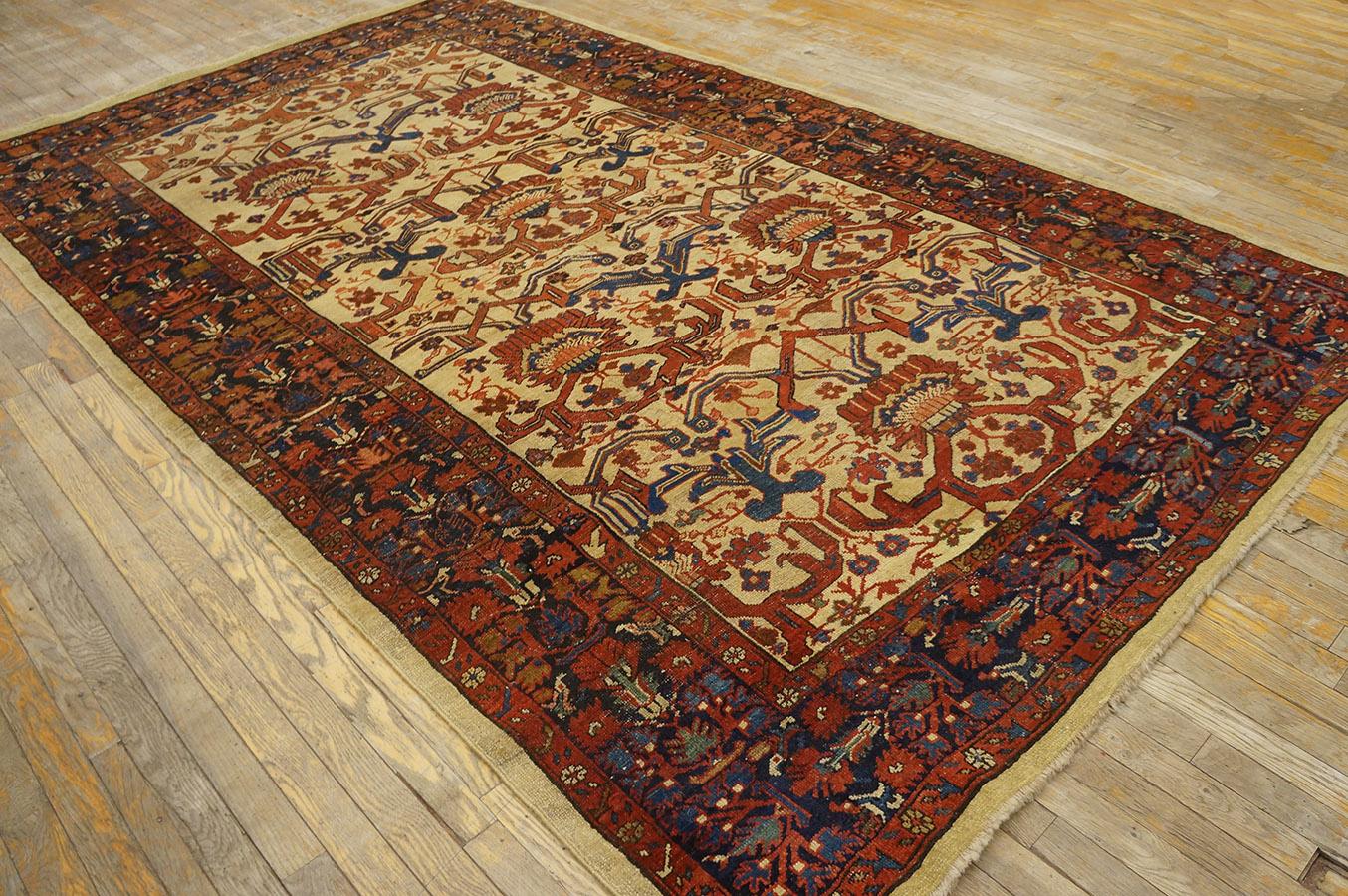 19th Century N.W. Persian Bakshaiesh Carpet ( 6'3'' x 10'3'' 190 x 312 ) For Sale 7