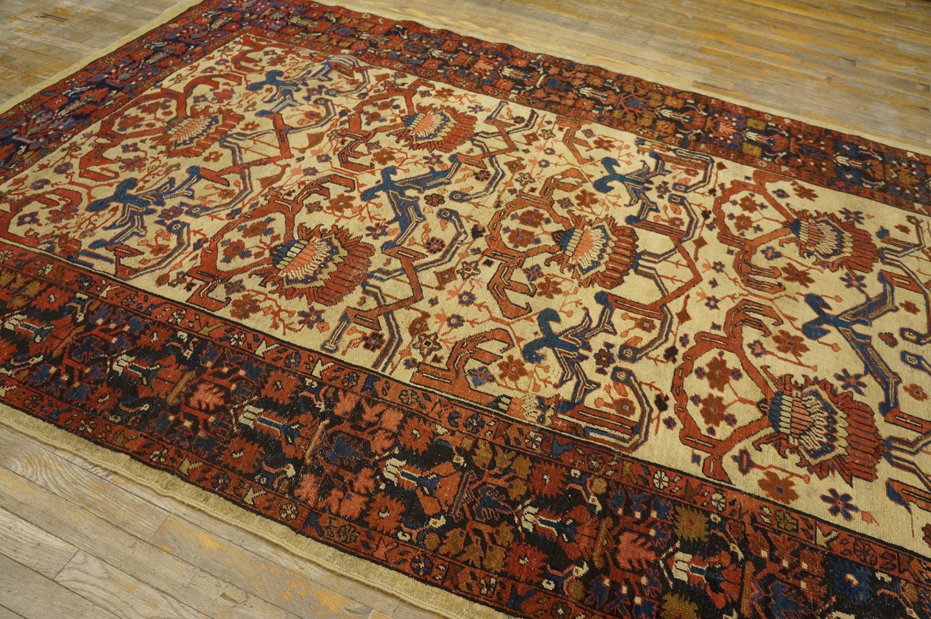 19th Century N.W. Persian Bakshaiesh Carpet ( 6'3'' x 10'3'' 190 x 312 ) In Good Condition For Sale In New York, NY