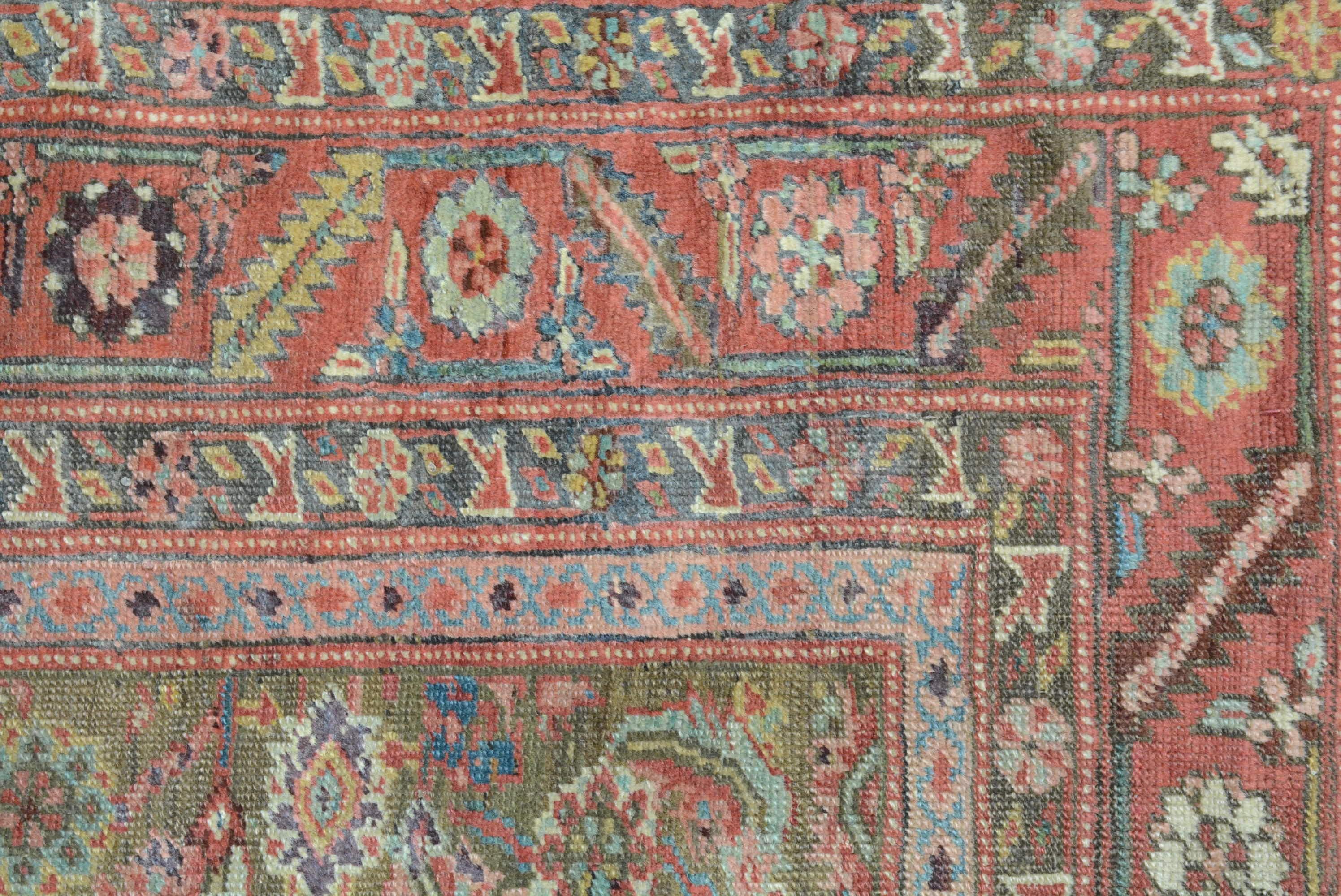 Tapis persan ancien en bakshaish Bon état - En vente à Closter, NJ