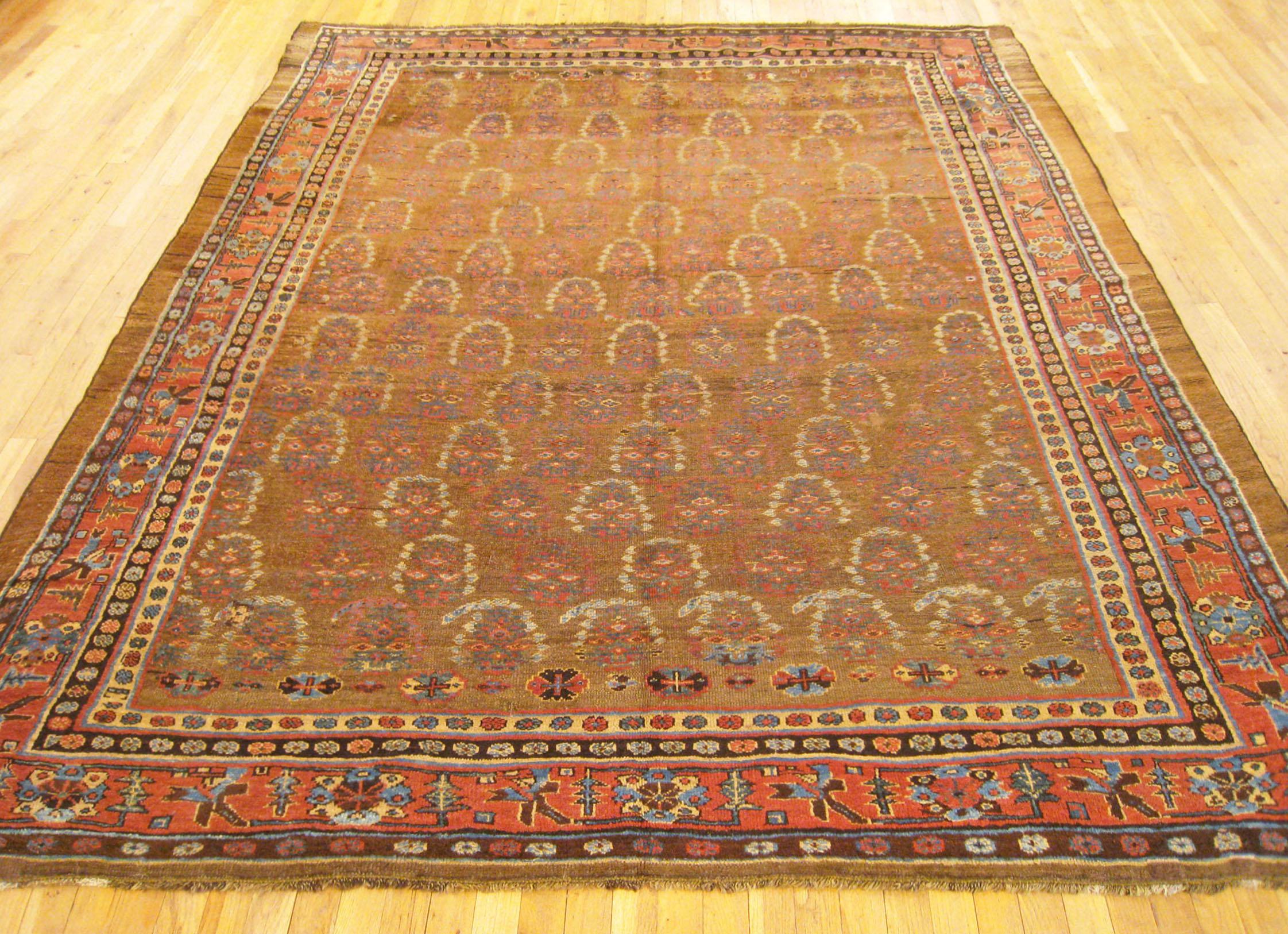 Serapi Antique Persian Bakshaish Oriental Carpet, in Large Size with Central Medallion For Sale