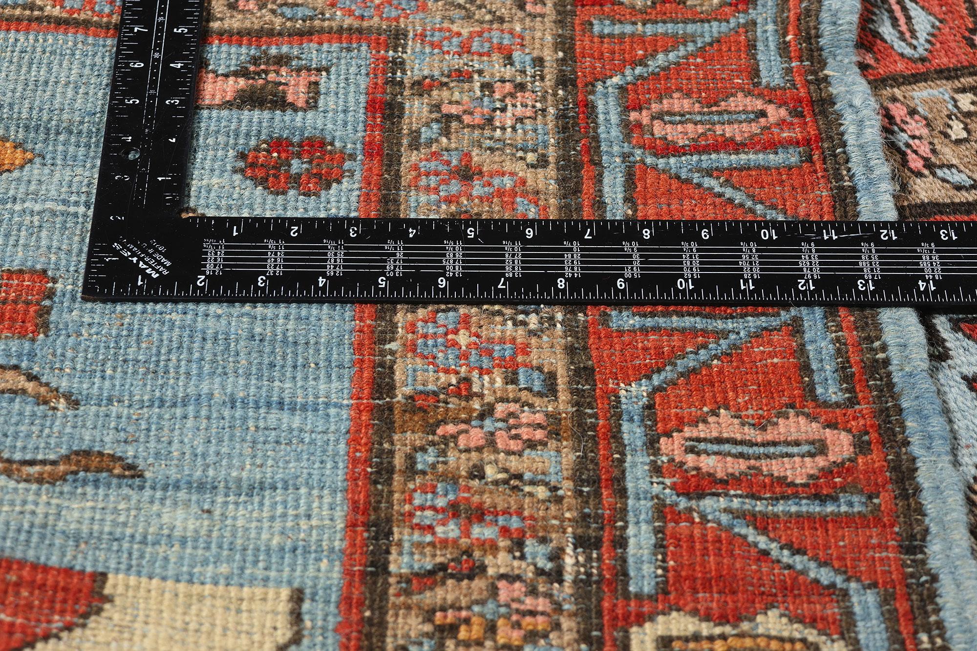 Antiker persischer Bakshaish-Teppich, 11'04 x 16'02 im Zustand „Gut“ im Angebot in Dallas, TX
