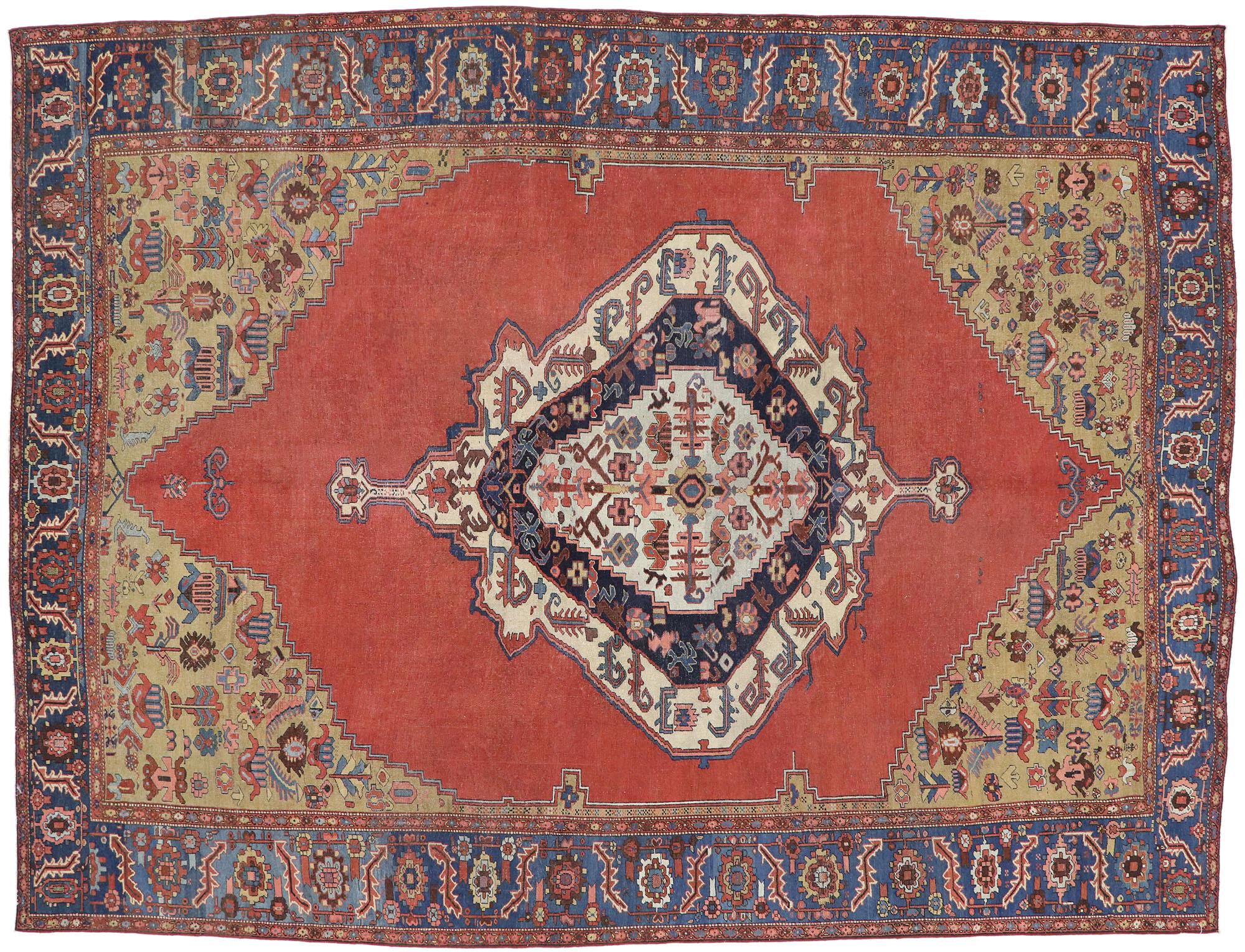 Antique Persian Bakshaish Rug For Sale 2