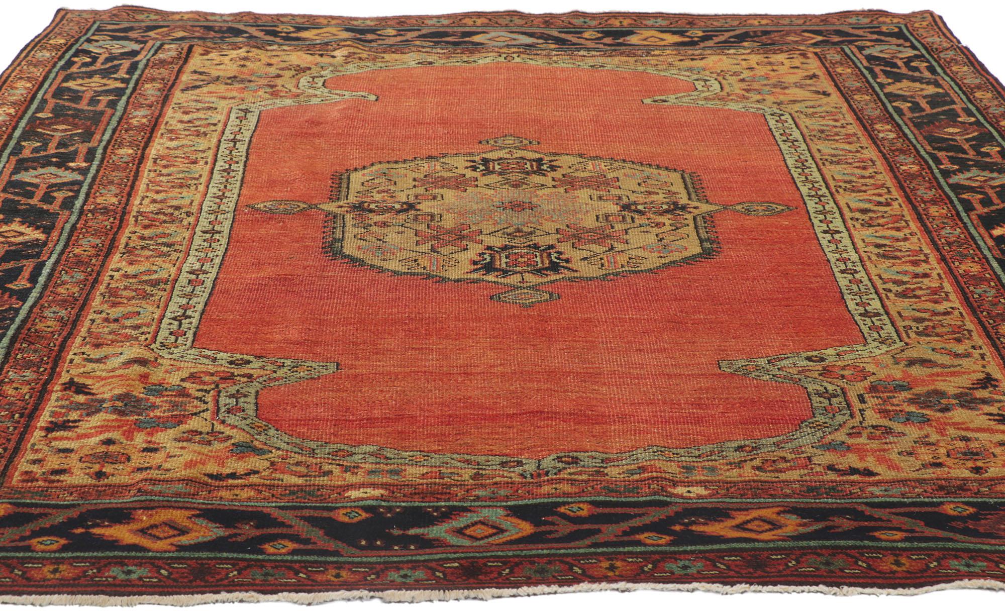 Antique Persian Bakshaish Rug with Modern Northwest Style For Sale 4
