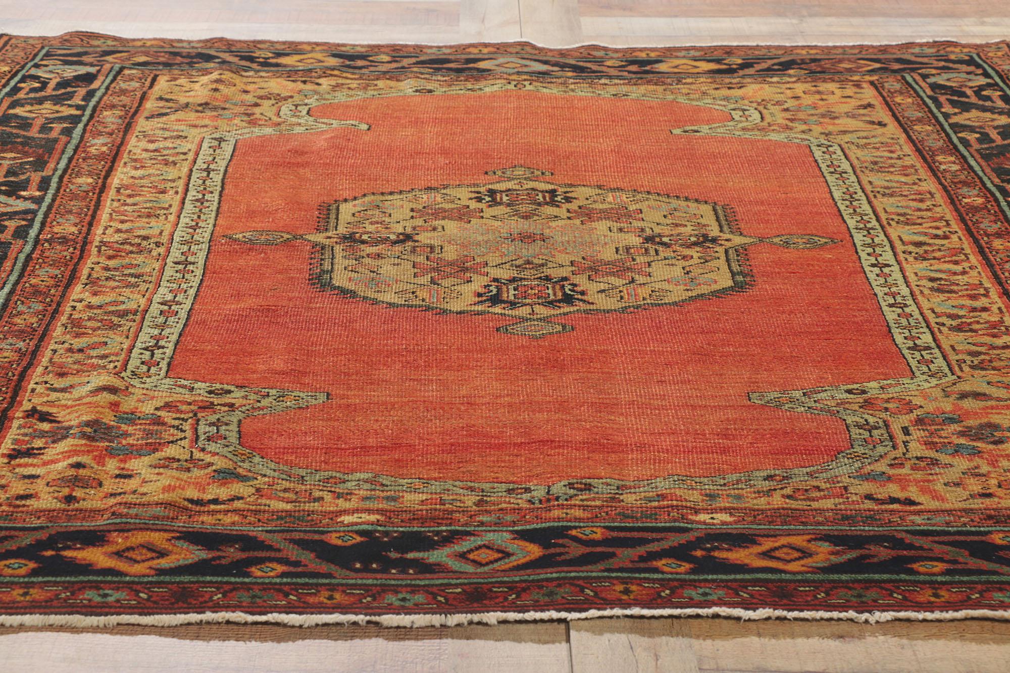 19th Century Antique Persian Bakshaish Rug with Modern Northwest Style For Sale