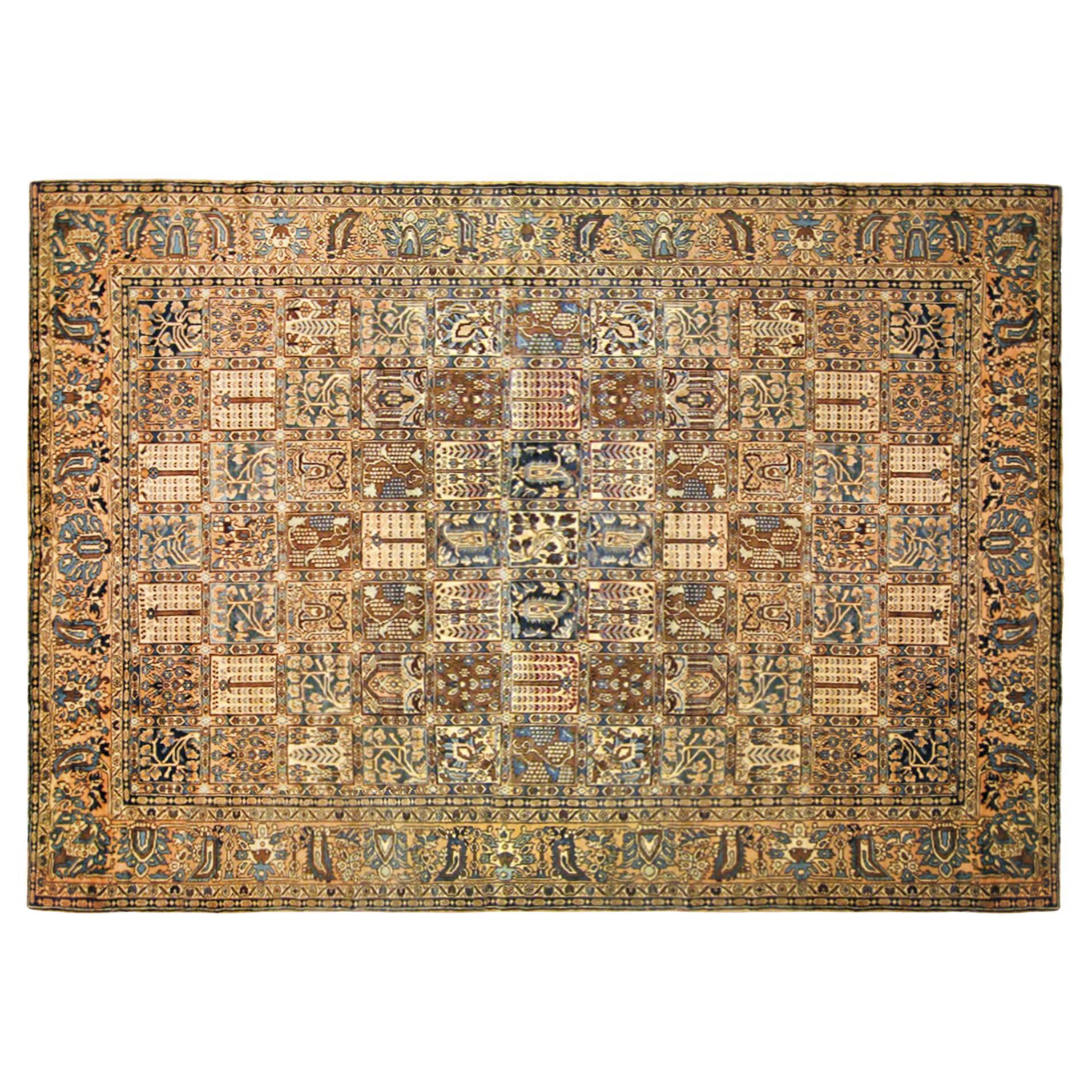 Antique Persian Baktiari Oriental Rug, in Room size, w/ Garden Design For Sale
