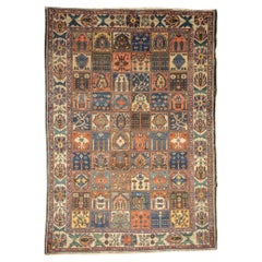 Antiker persischer Baktiari-Teppich 6'11'' x 9'9''