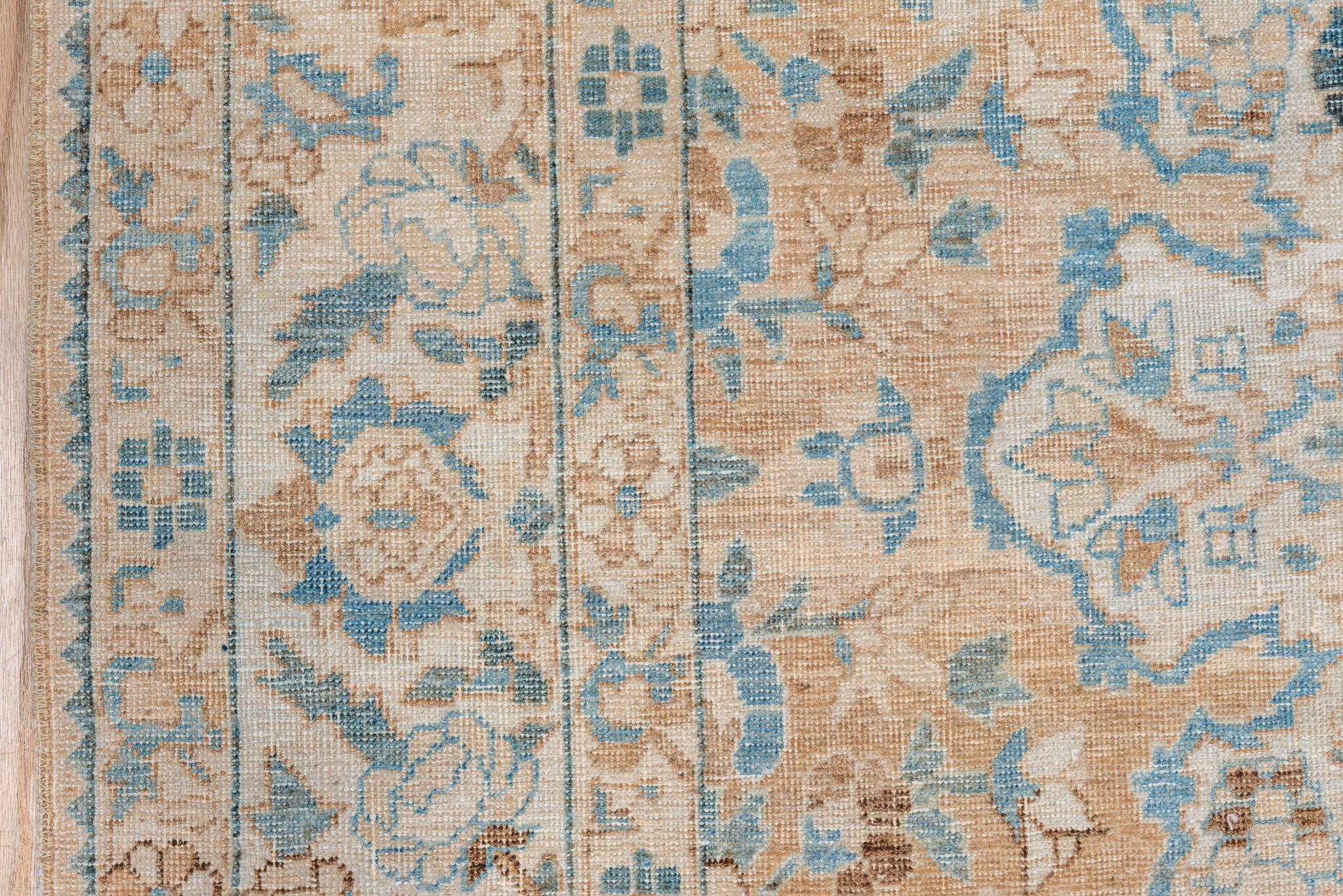 Antiker persischer Baktiary-Teppich mit geometrischen Mustern im Zustand „Hervorragend“ im Angebot in New York, NY