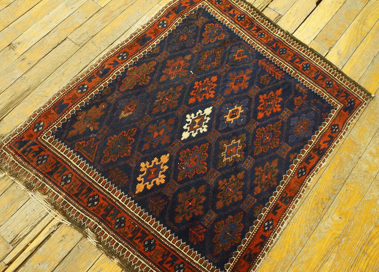Tribale Tappeto persiano Baluch della fine del XIX secolo ( 2'3'' x 2'9'' - 68 x 83 ) in vendita