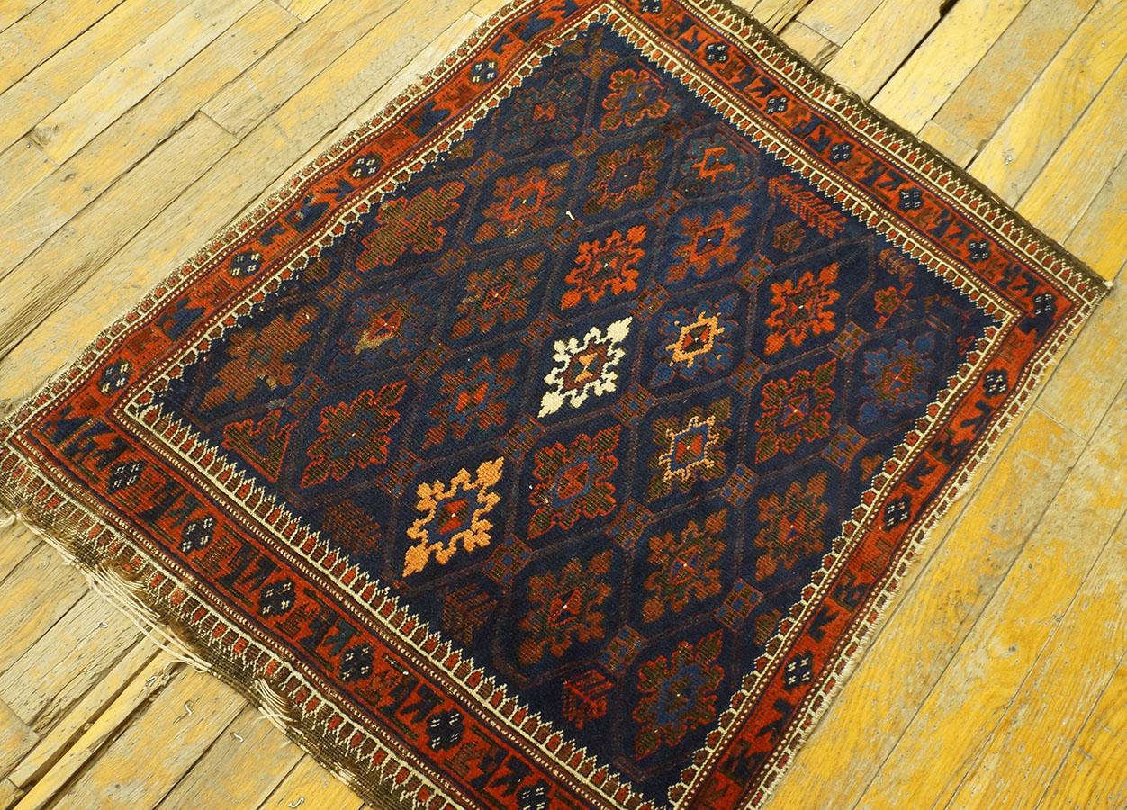 Tapis persan Baluch de la fin du 19ème siècle ( 2'3'' x 2'9'' - 68 x 83 )