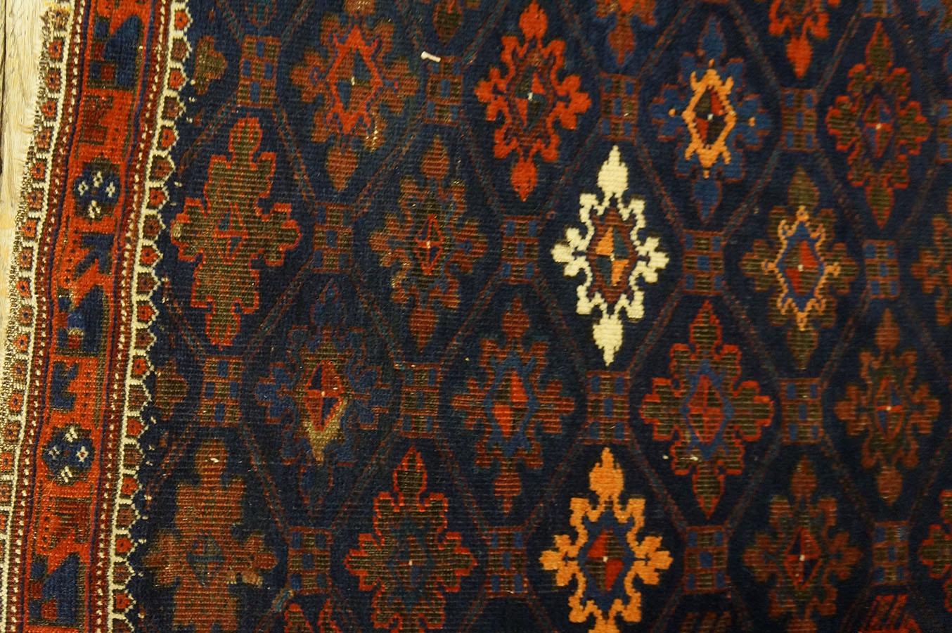 Laine Tapis de baluchon persan de la fin du XIXe siècle ( 2''3'''' x 2''9'''' - 68 x 83 ) en vente