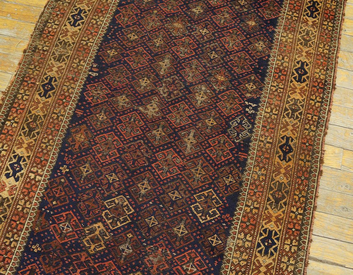 Early 20th Century N.E. Persian Baluch Carpet ( 2 10'' x 5'3'' - 86 x 160 cm )  For Sale 5