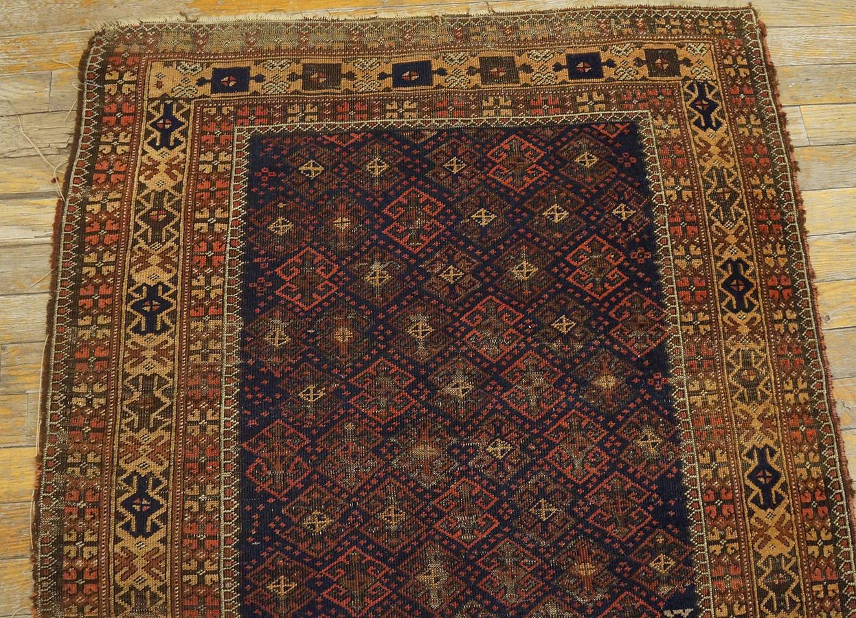 Early 20th Century N.E. Persian Baluch Carpet ( 2 10'' x 5'3'' - 86 x 160 cm )  For Sale 4