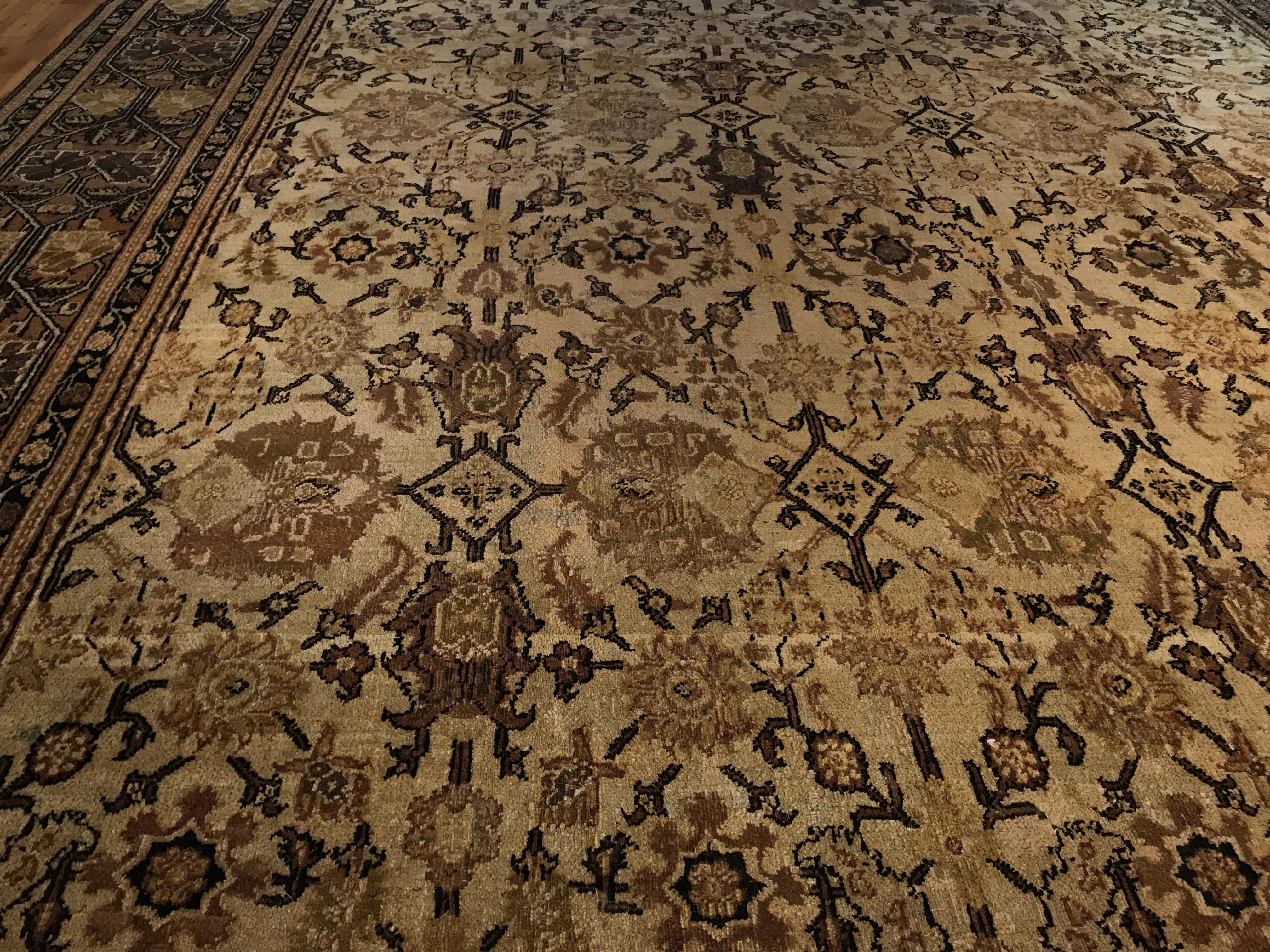 Antique Persian Bashir Rug For Sale 1