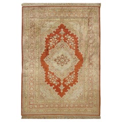 Tapis persan ancien Tabriz en soie beige  4'2 x 5'7