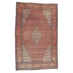 Antiker persischer Bibikabad-Teppich, entspannte Raffinesse trifft auf rustikale Sensibilität