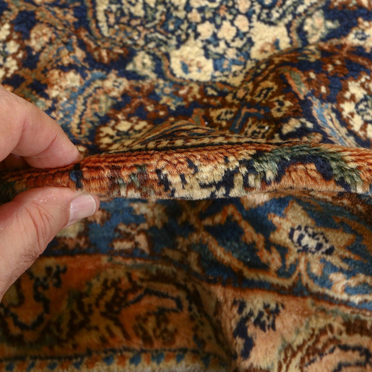 Antique Persian Bibikabad Rug - Size: 5'11x4'2 In Excellent Condition For Sale In Los Angeles, CA