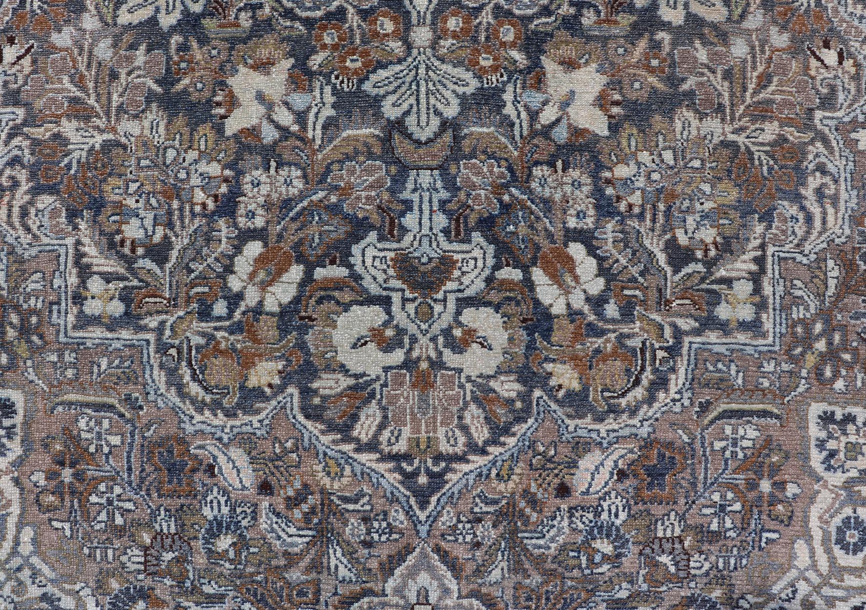 Antico tappeto persiano Bibikabad con medaglione ornato  8'10 x 11'10 in vendita 3