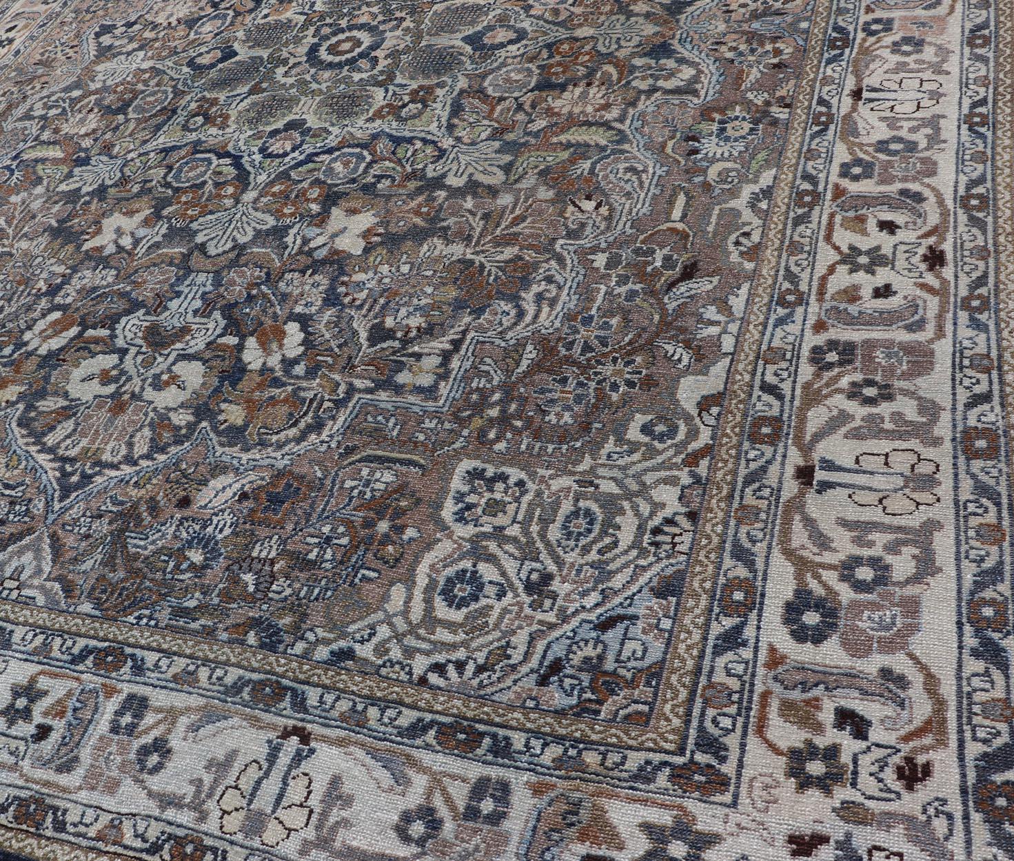 Antico tappeto persiano Bibikabad con medaglione ornato  8'10 x 11'10 in vendita 5