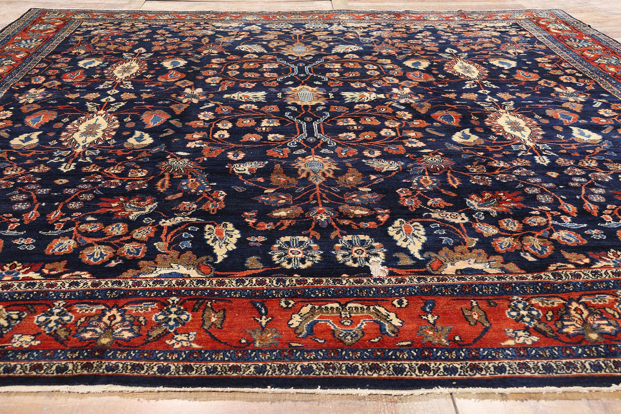 1900's Antique Persian Bibikabad Carpet with Modern Style For Sale 5