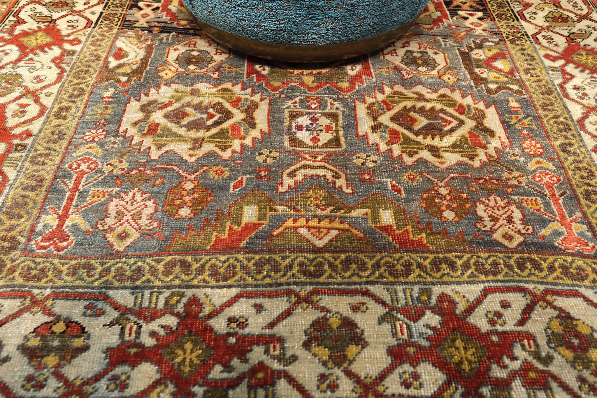 Hand-Knotted Antique Persian Bidjar 30024 For Sale