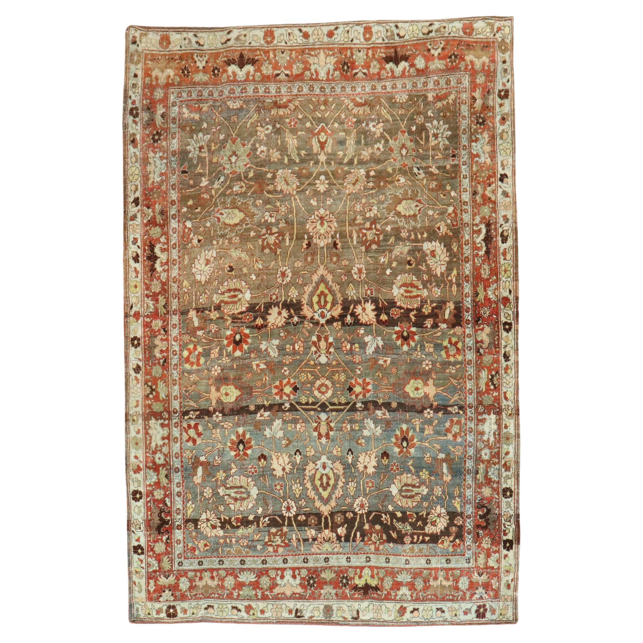 Antiker persischer Bidjar-Akzent-Teppich aus der Zabihi-Kollektion