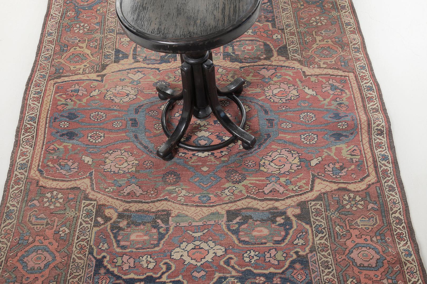 Antiker persischer Bidjar von Mehraban Teppiche im Angebot 1