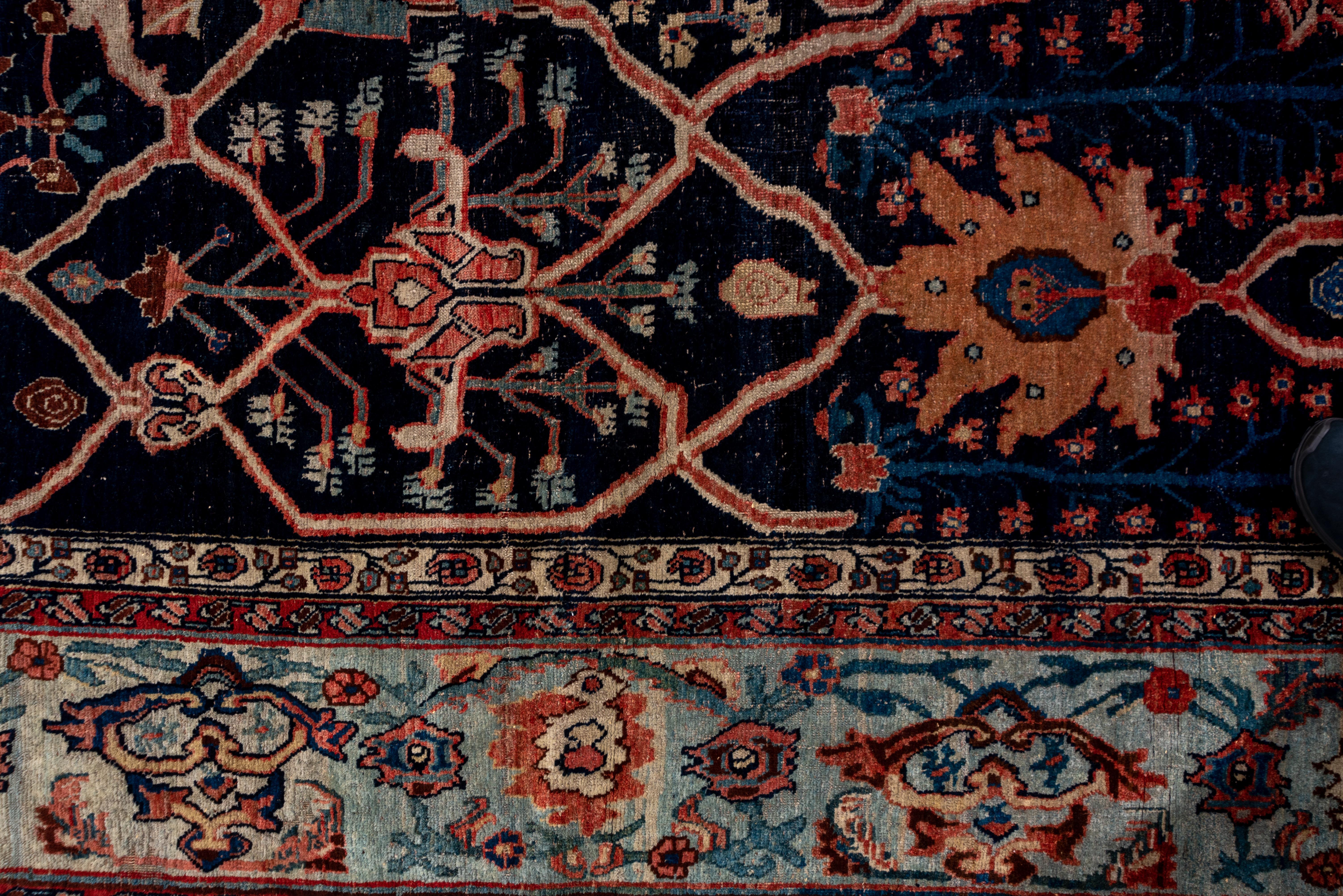 Antique Persian Bidjar Carpet, circa 1890s In Good Condition For Sale In New York, NY