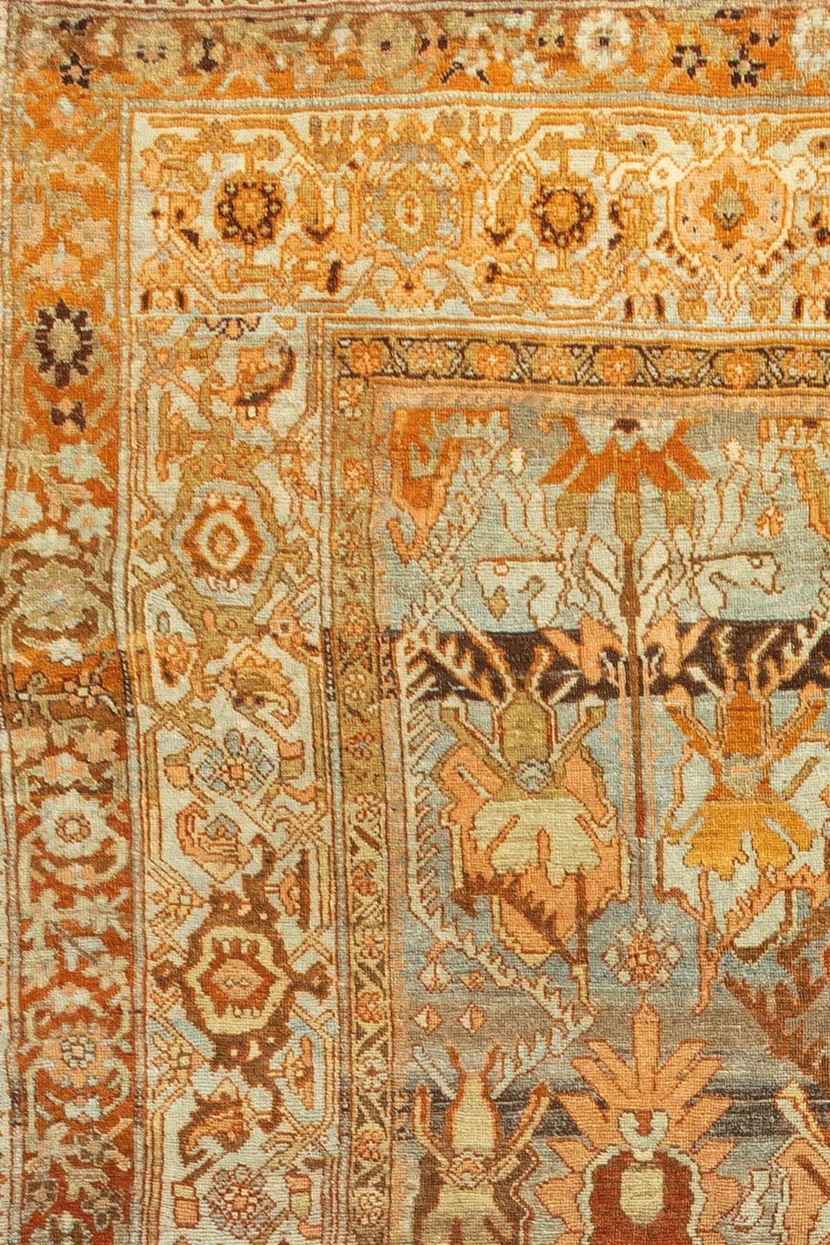 Antique Persian Bidjar  For Sale 3