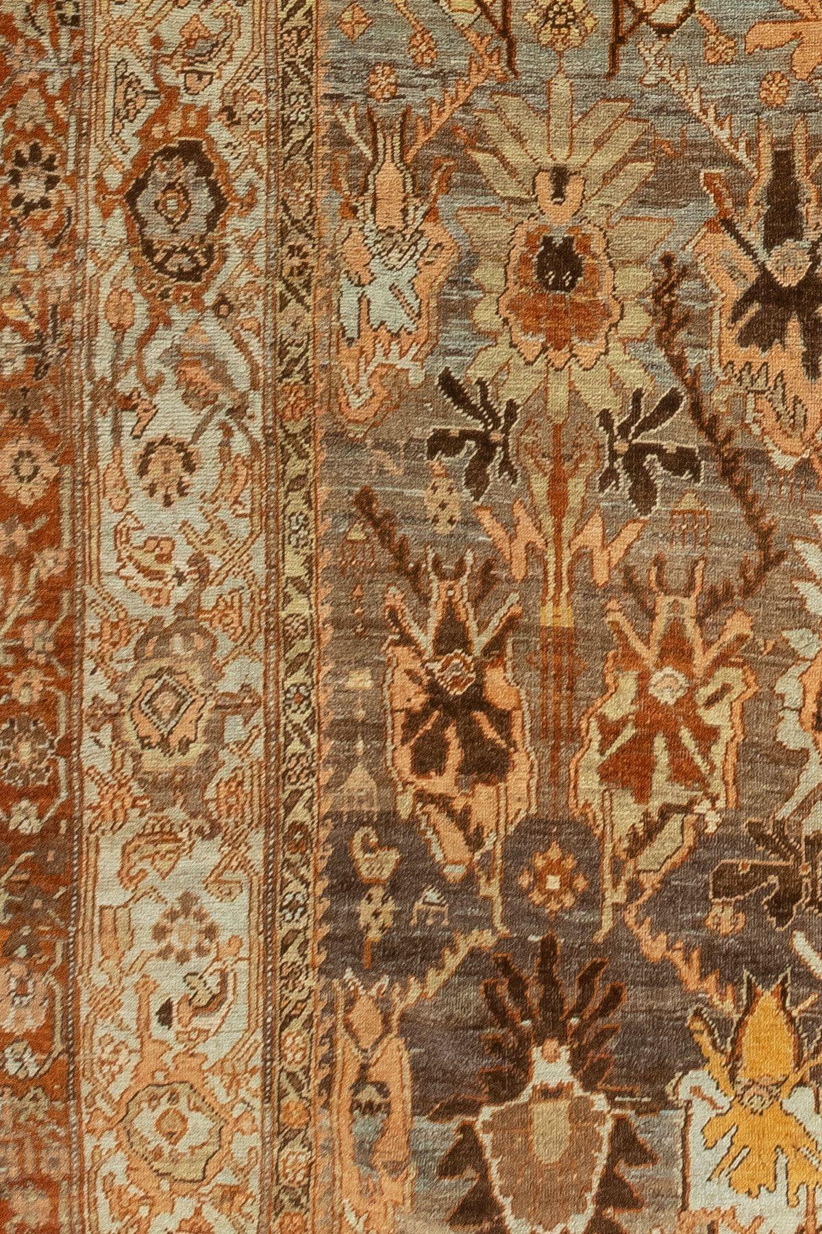 Antique Persian Bidjar  For Sale 4
