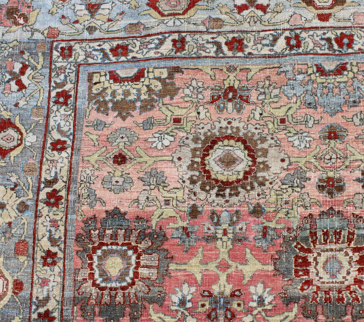 20th Century Antique Persian Bidjar Rug with All-Over Design in Light Pink & Light Gray For Sale