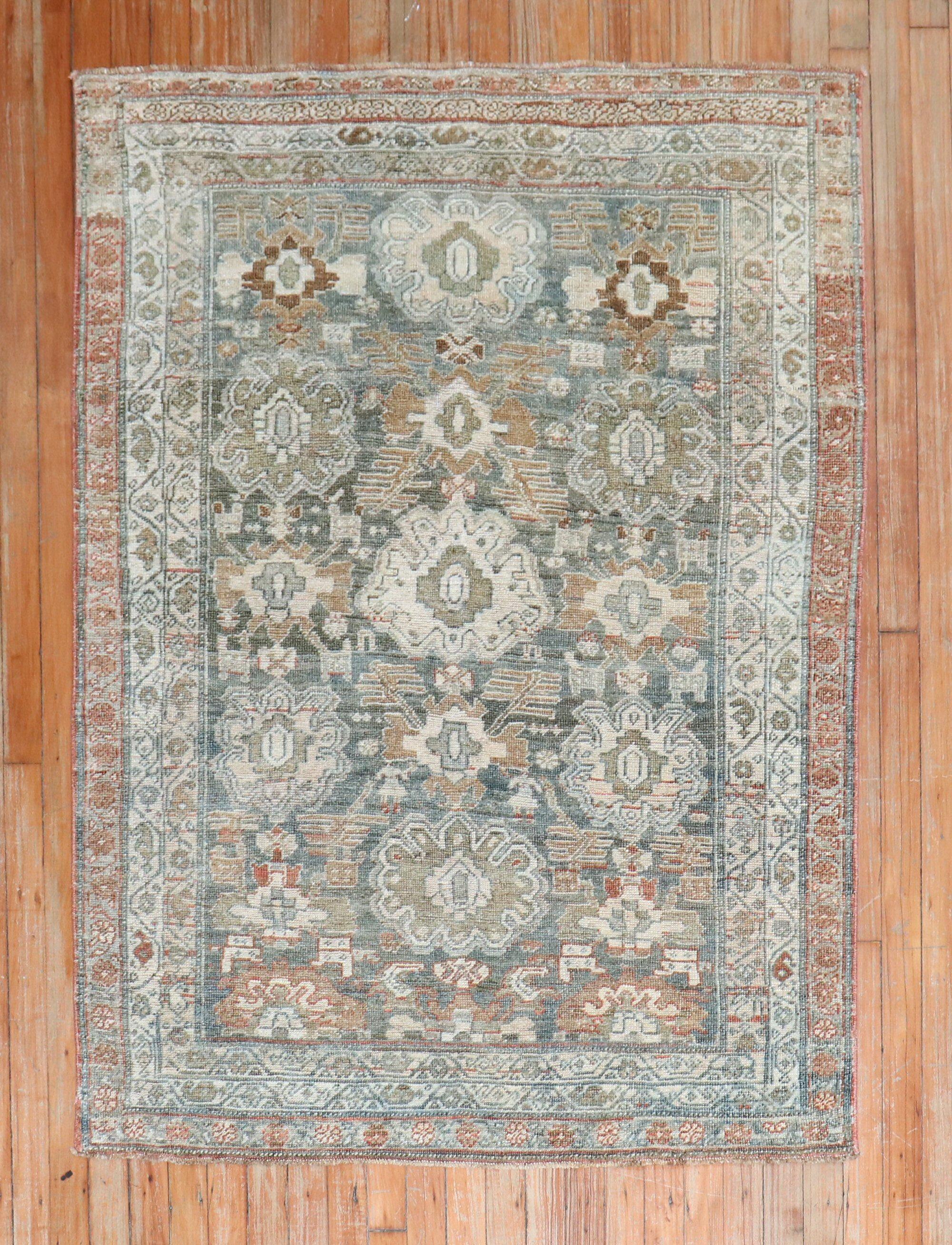 Antique Persian Bidjar In Good Condition For Sale In New York, NY