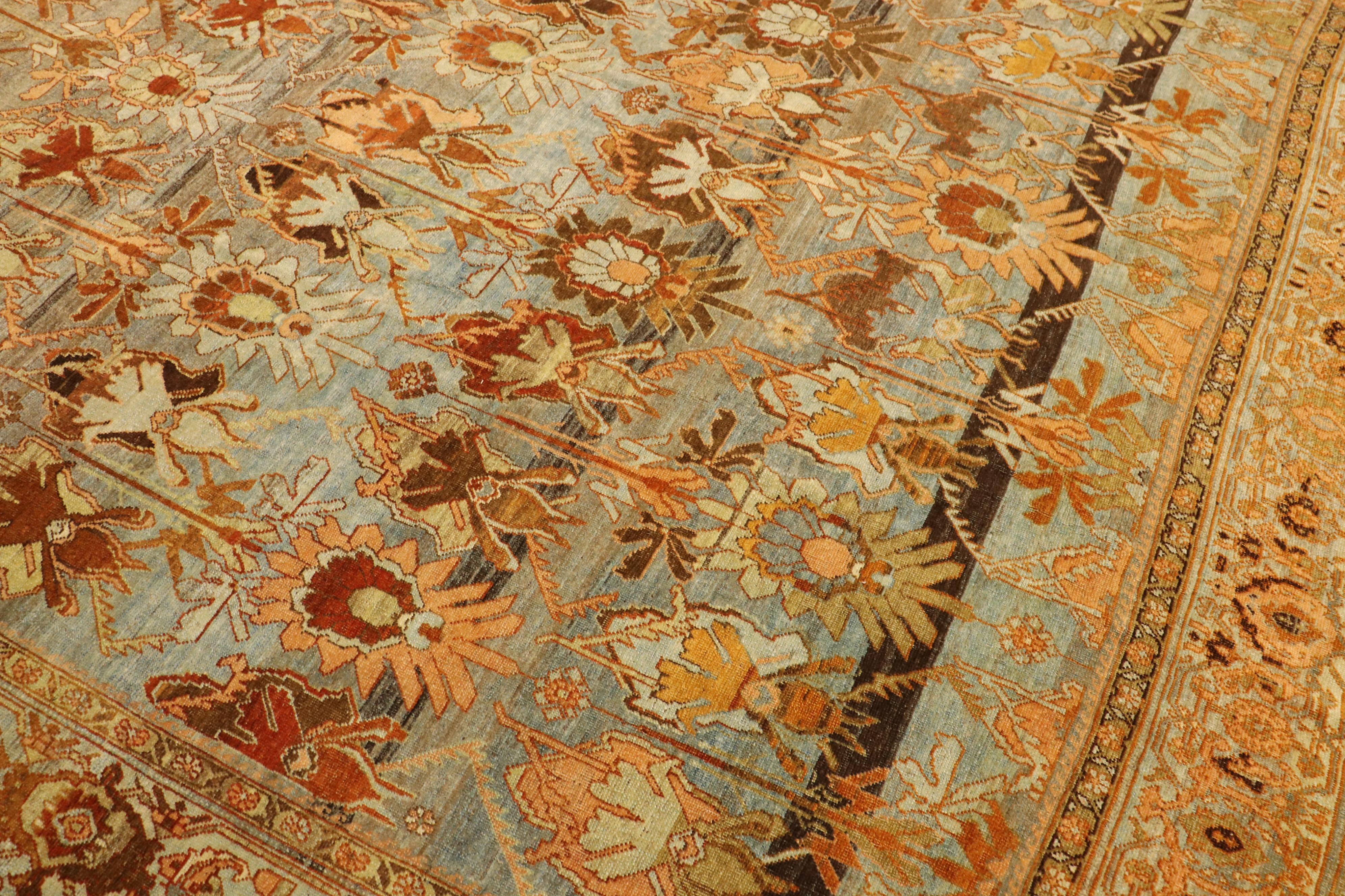 Early 20th Century Antique Persian Bidjar  For Sale