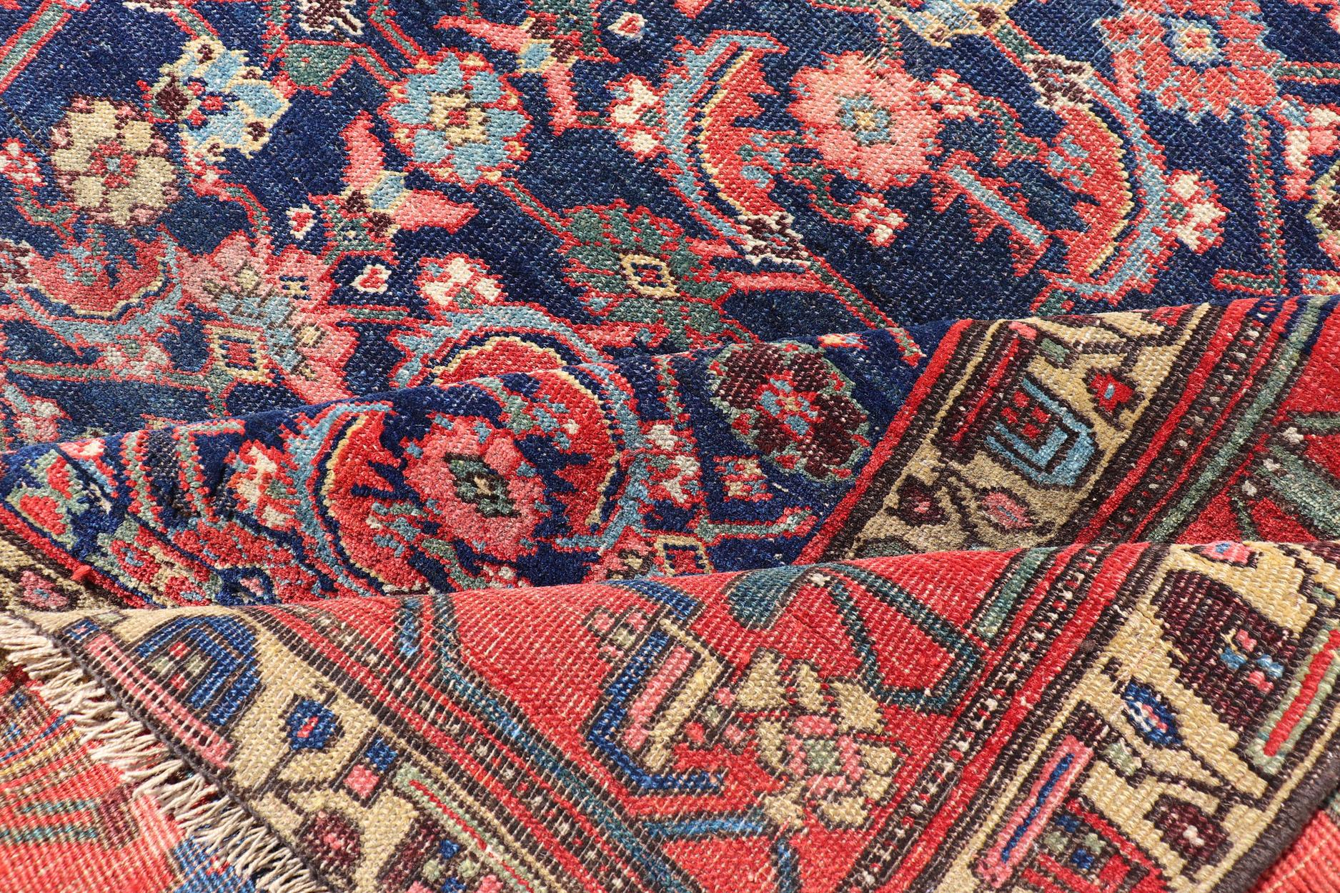 Antiker persischer Bidjar Gallery Teppich mit Marinefeld und roten Geometrien 6'3 x 12'9 im Angebot 6