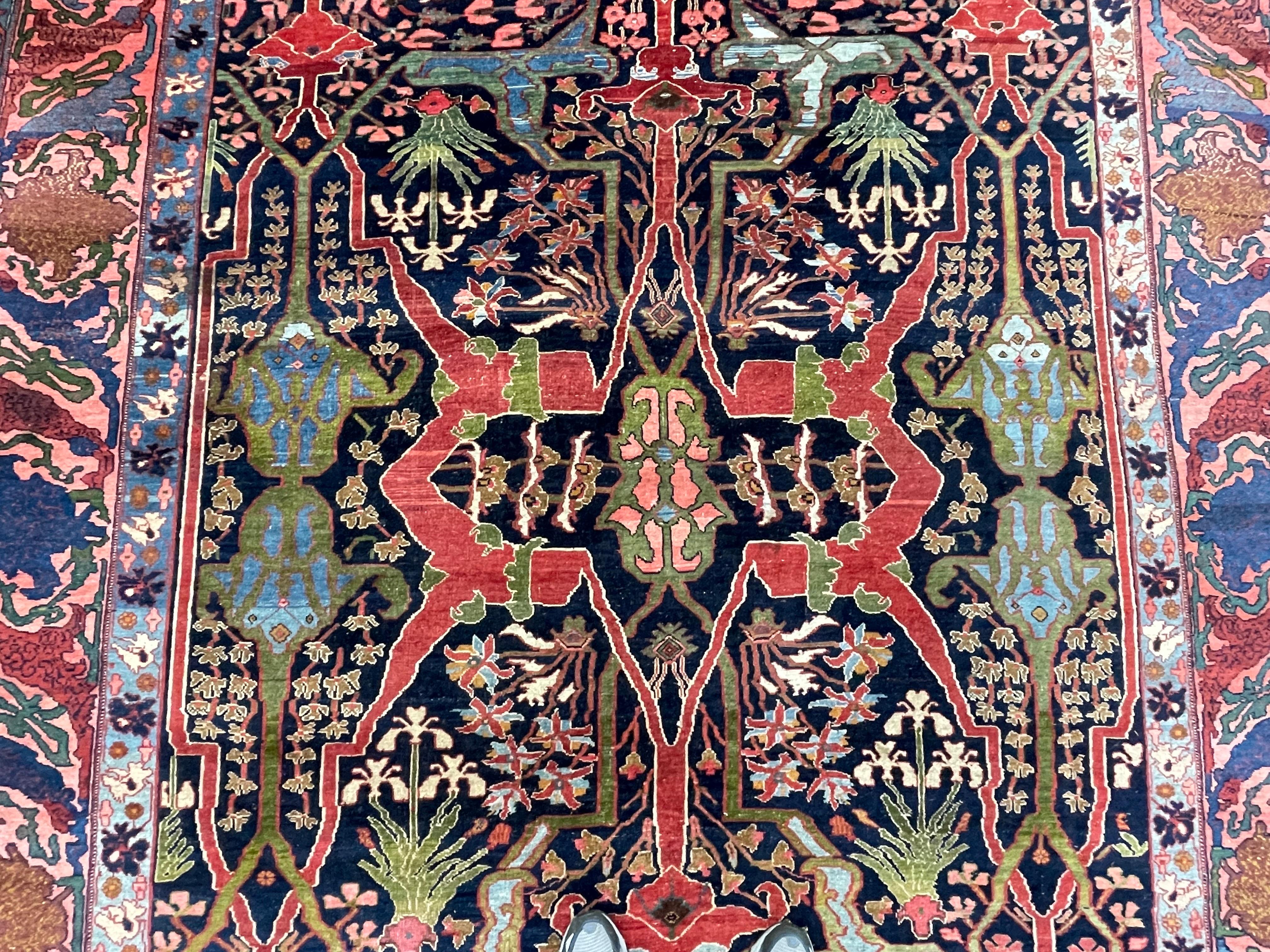 Vegetable Dyed Antique Persian Bidjar Garrus circa 1920 For Sale