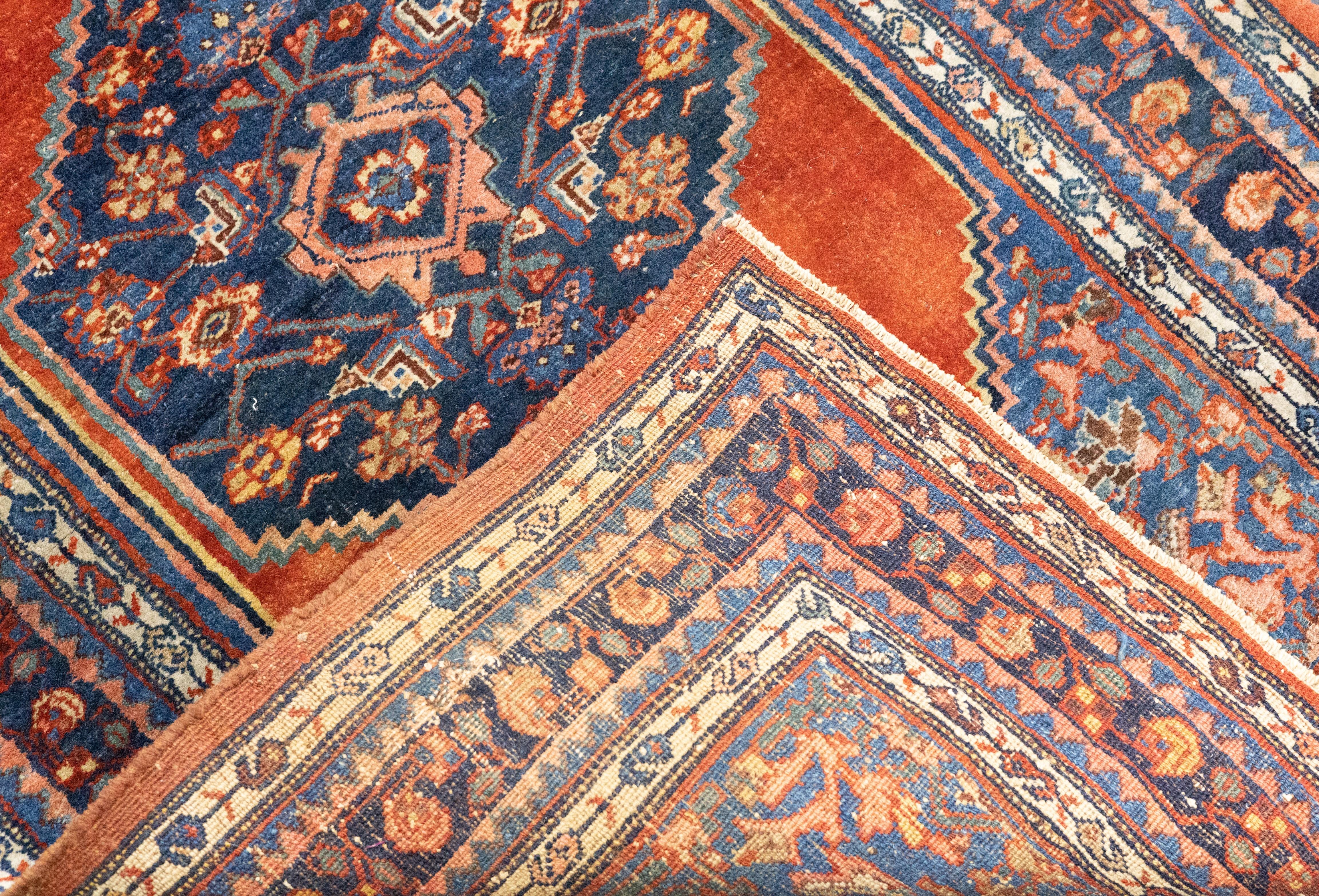 Antique Persian Bidjar Rug 2'8'' x 4'1'' For Sale 5