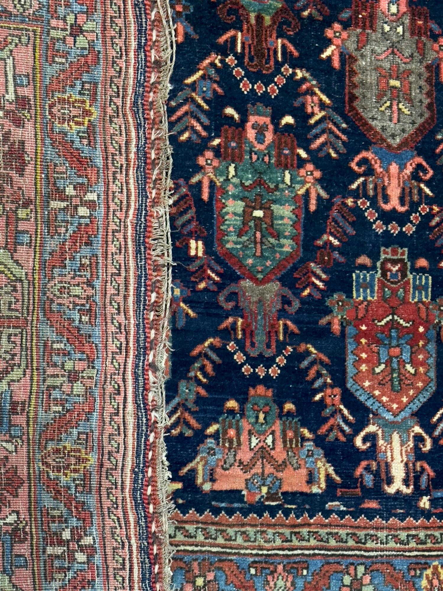 Antiker persischer Bidjar-Teppich 4'10